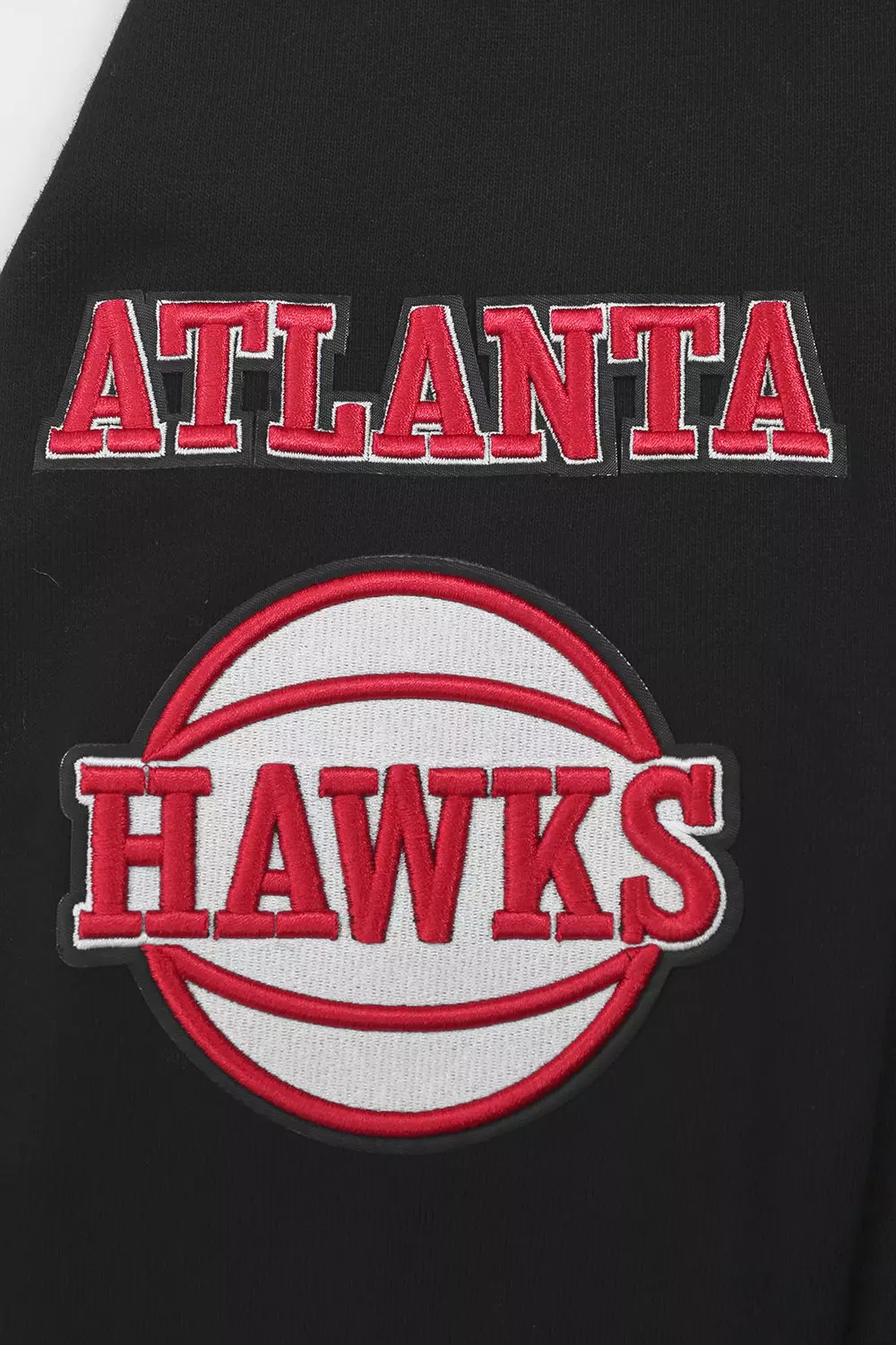 Pro Standard Men's NBA Atlanta Hawks Old English PO Hoodie -Black - BLACK