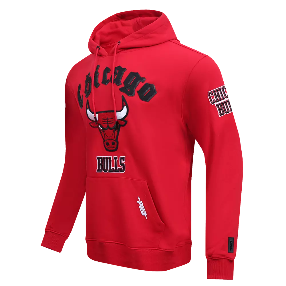 Pro Standard Men's NBA Chicago Bulls Old English PO Hoodie -Red - RED