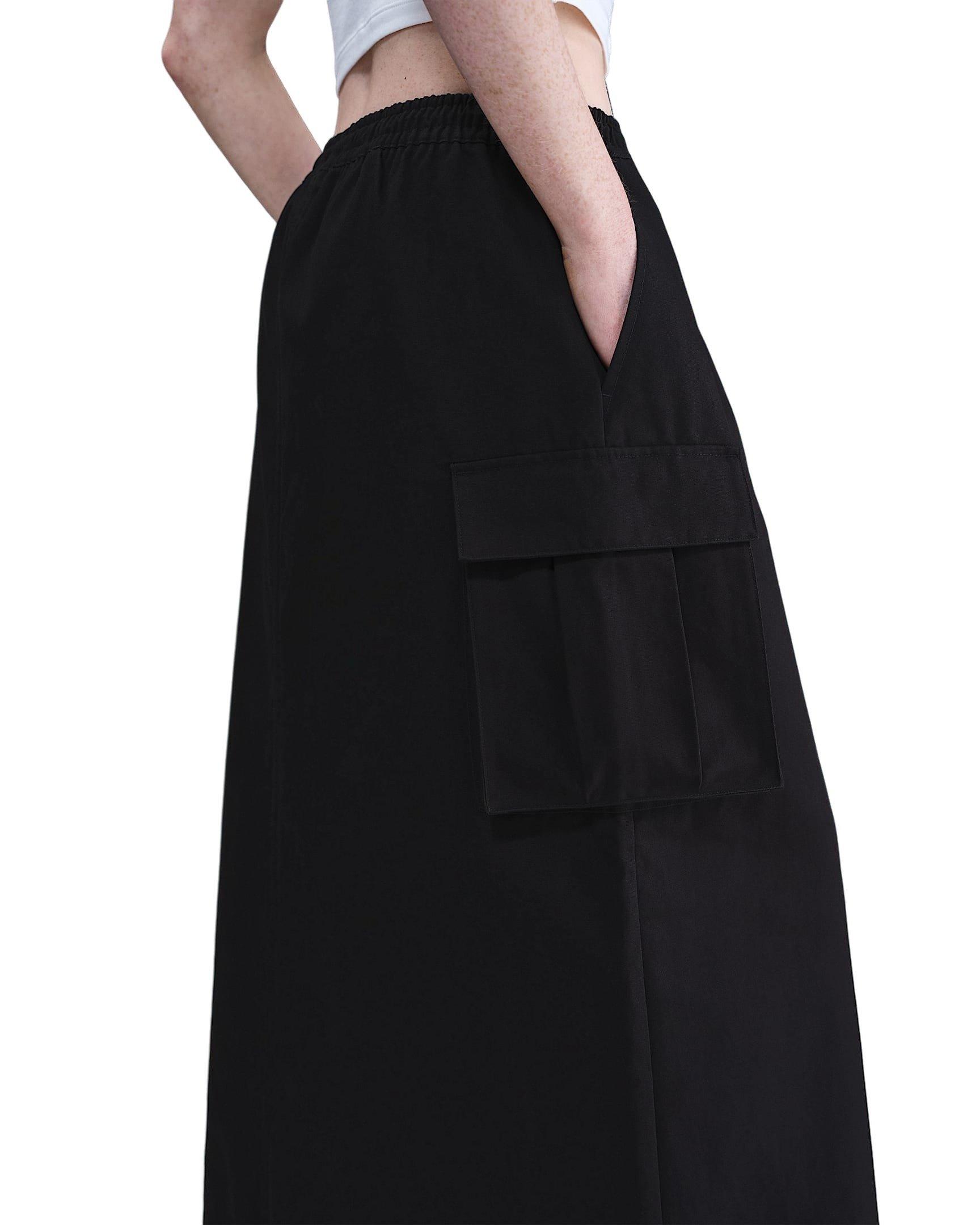 Nike Women's Sportswear Loose Cargo Skirt - Black - BLACK Thumbnail View 2