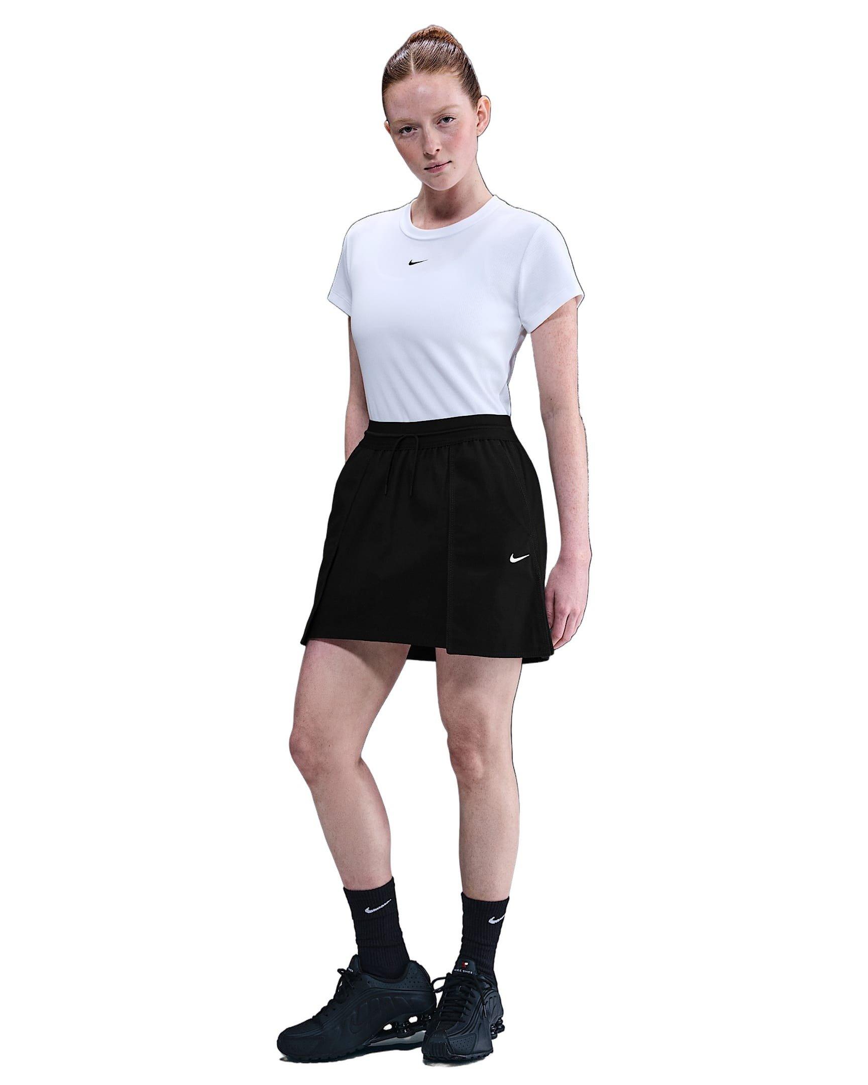 Nike Women's Sportswear Cargo 4" Mini Skirt -Black - BLACK Thumbnail View 4