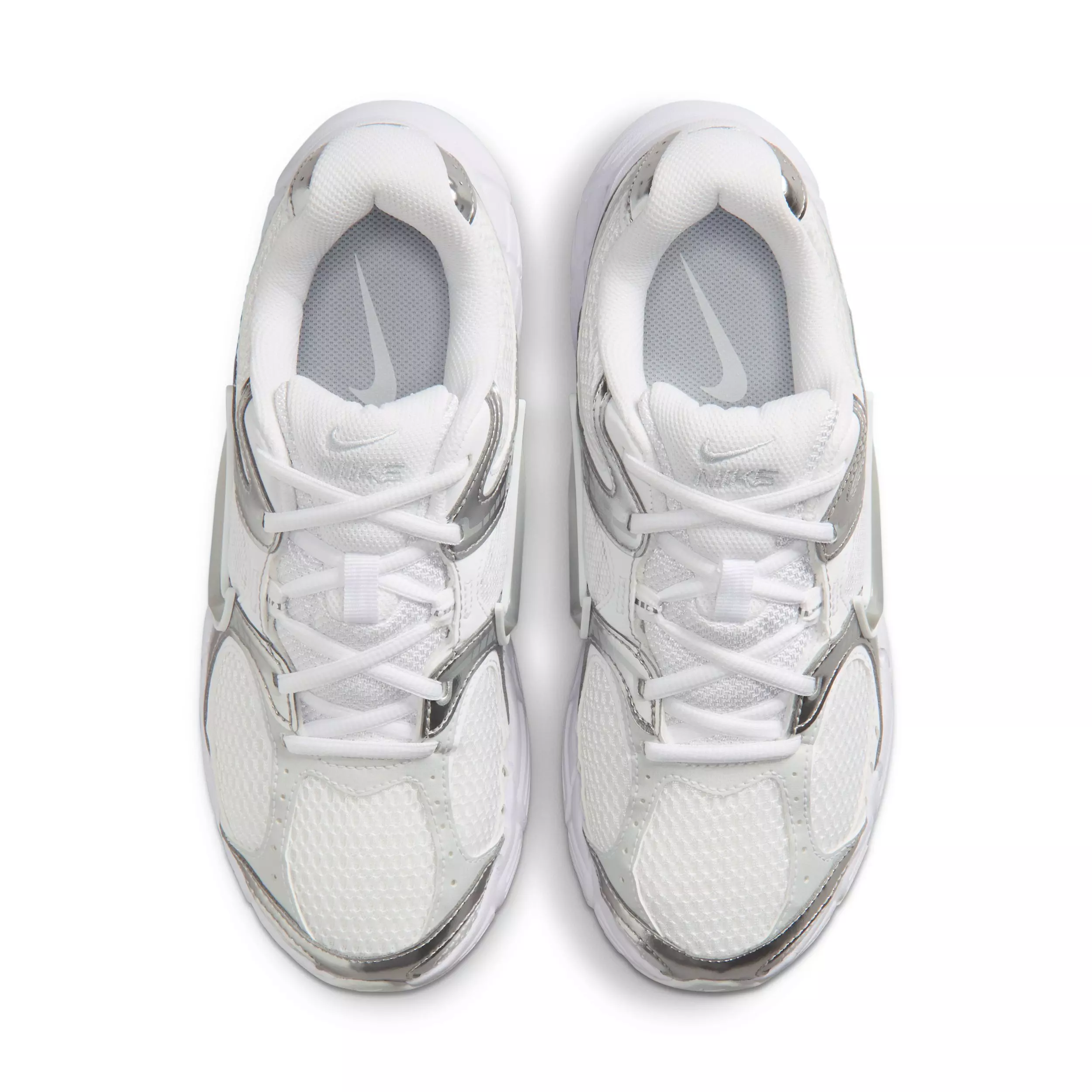 Nike V5 RNR "White/Metallic Platinum/Pure Platinum/Metallic Silver" Women's Shoe - WHITE/PLATINUM/PLATINUM/SILVER