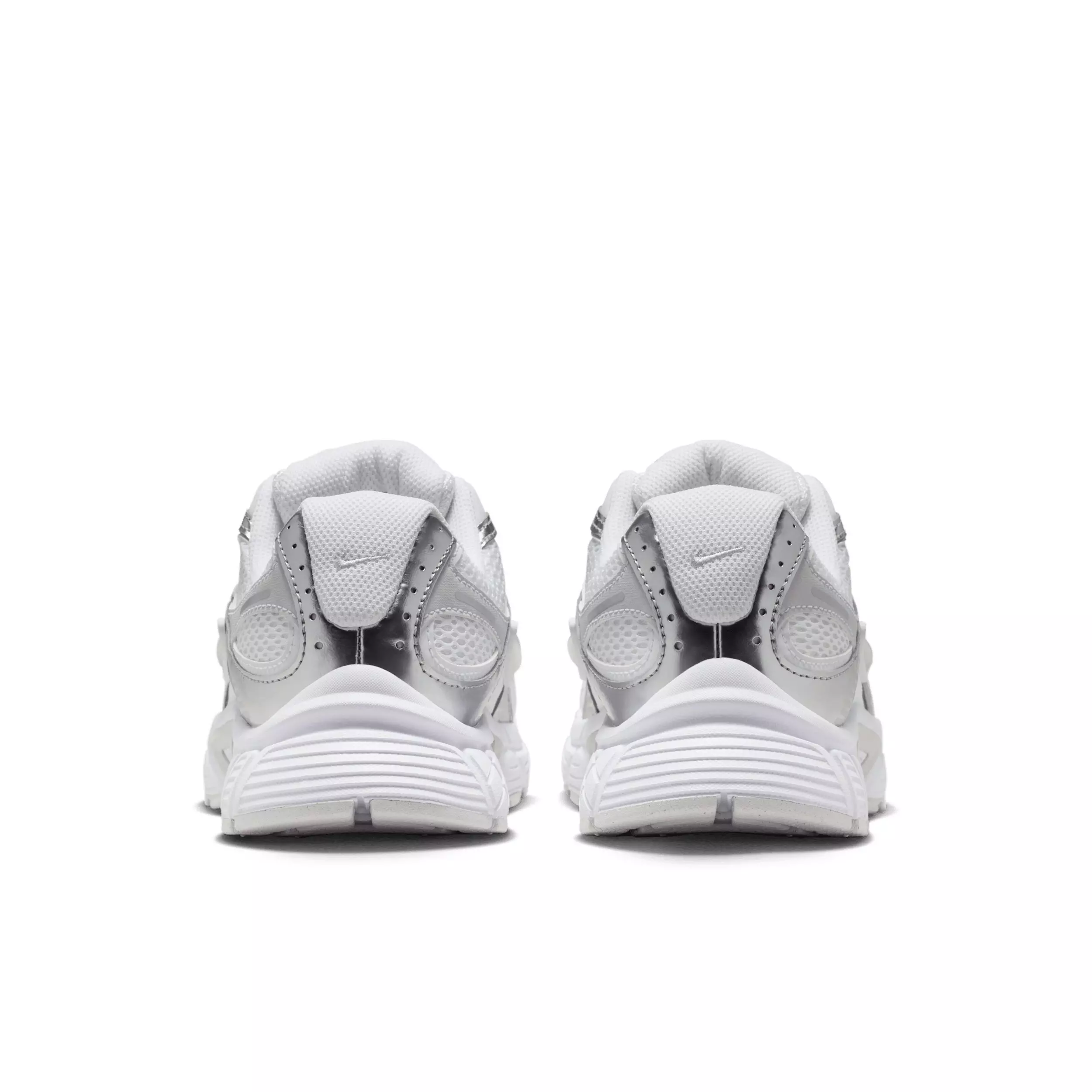 Nike V5 RNR "White/Metallic Platinum/Pure Platinum/Metallic Silver" Women's Shoe - WHITE/PLATINUM/PLATINUM/SILVER