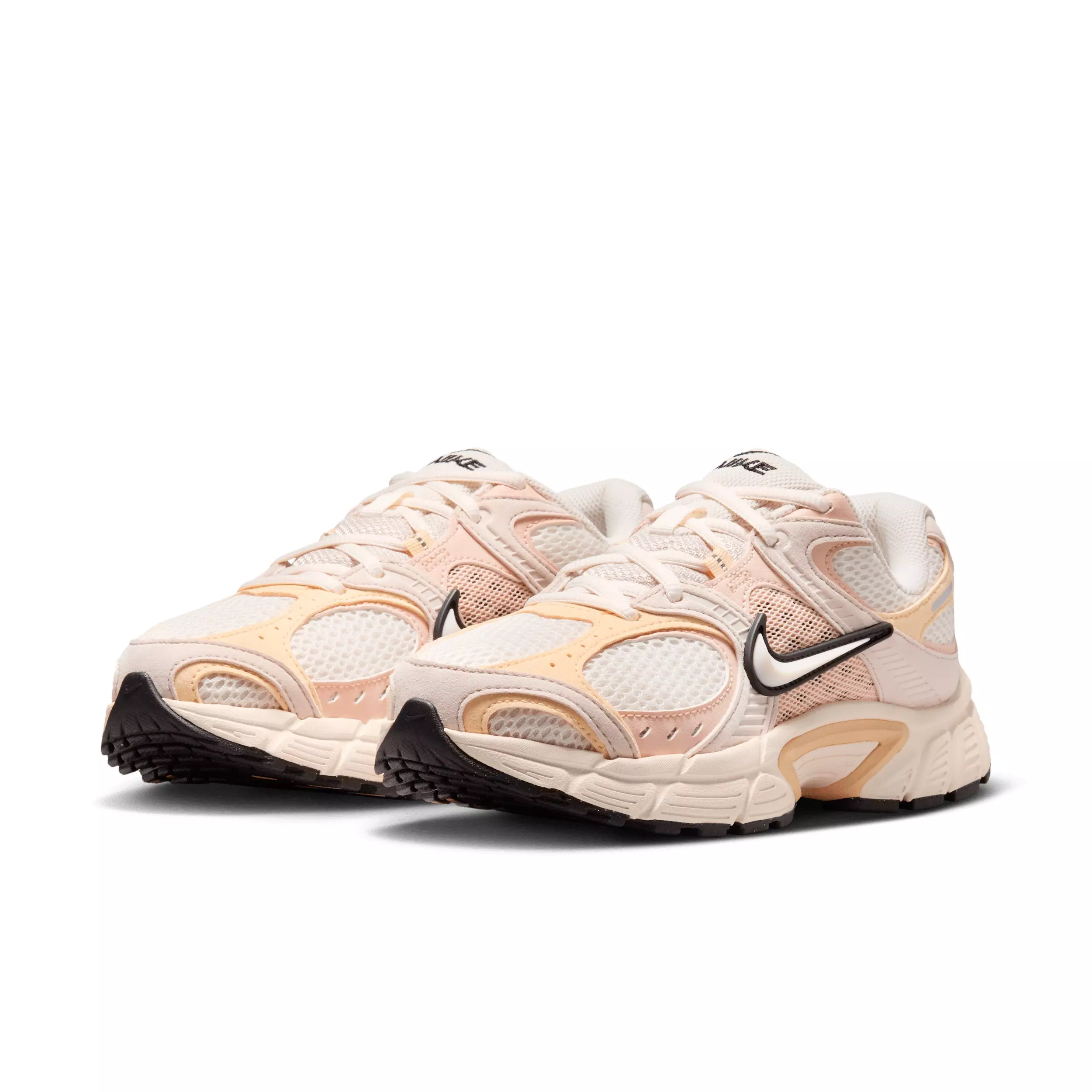 Nike V5 RNR "Chalk/Silt Red/Arctic Orange/Chalk" Women's Shoe - CHALK/RED/ORANGE/CHALK