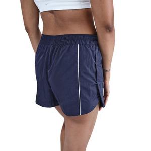 Nike Women's Windrunner Mid-Rise 2" Woven Shorts -Navy