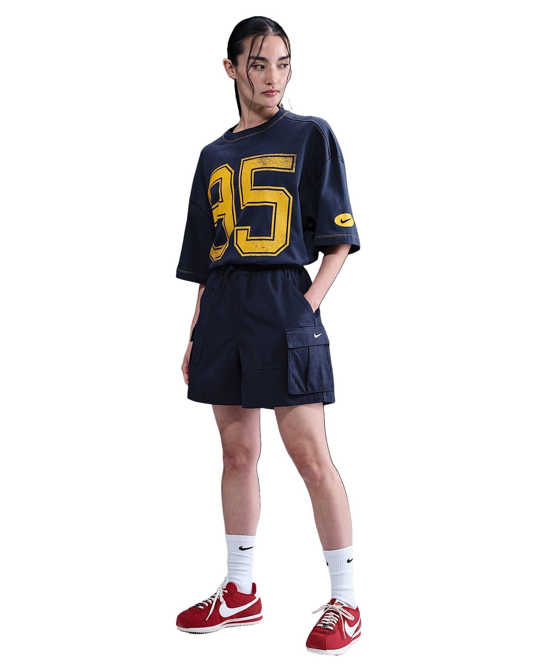 Nike Women's Sportswear Street Mid-Rise Loose 5" Cargo Shorts -Navy - NAVY Thumbnail View 4