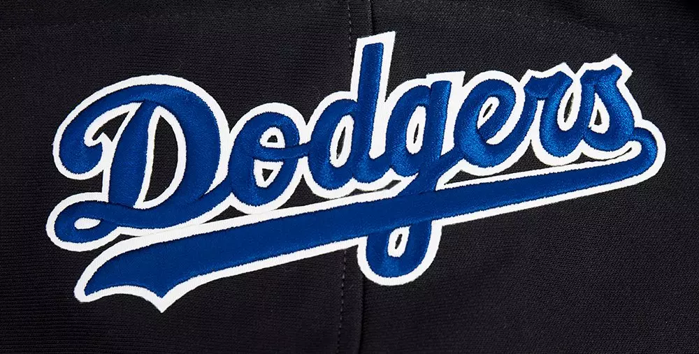 Pro Standard Men's MLB Los Angeles Dodgers Old English PO Hoodie - Black - BLACK