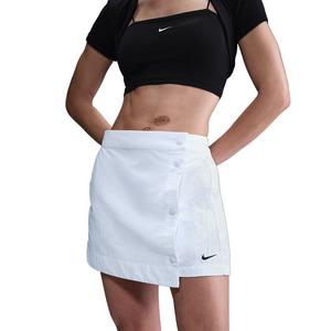 Nike Women's Sportswear Essential Woven Skort -White