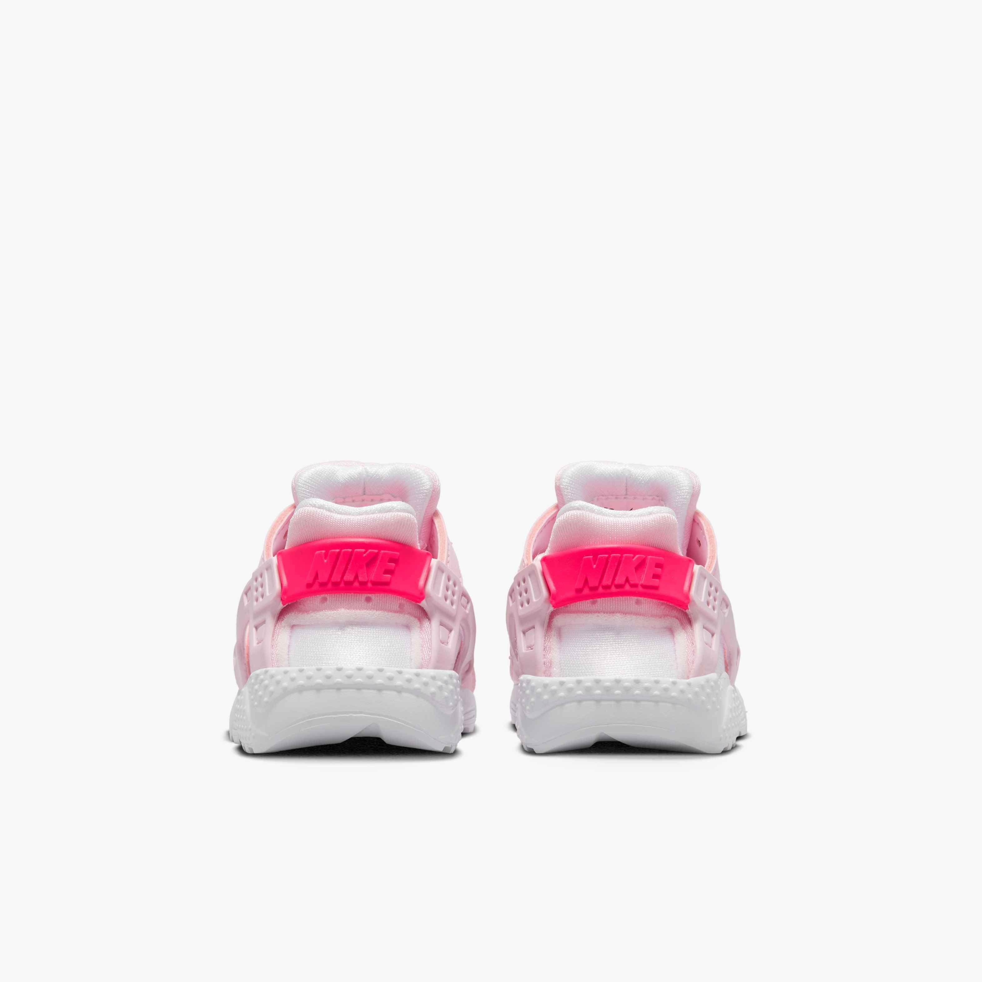 Nike huarache blanche et rose jordan hotsell