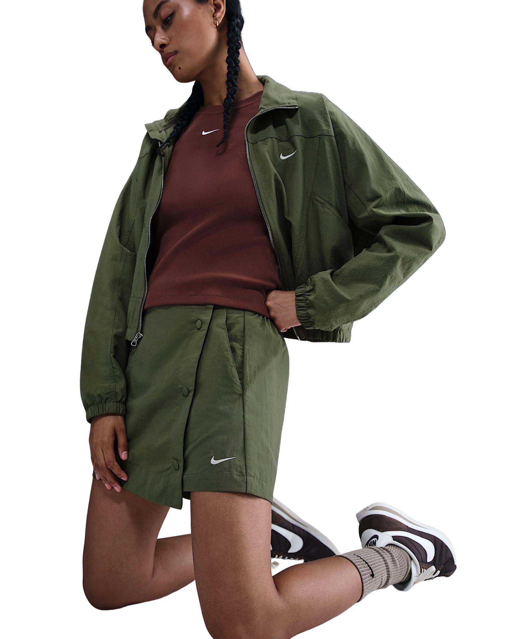 Nike Women's Sportswear Essential Woven Skort -Olive - OLIVE Thumbnail View 3