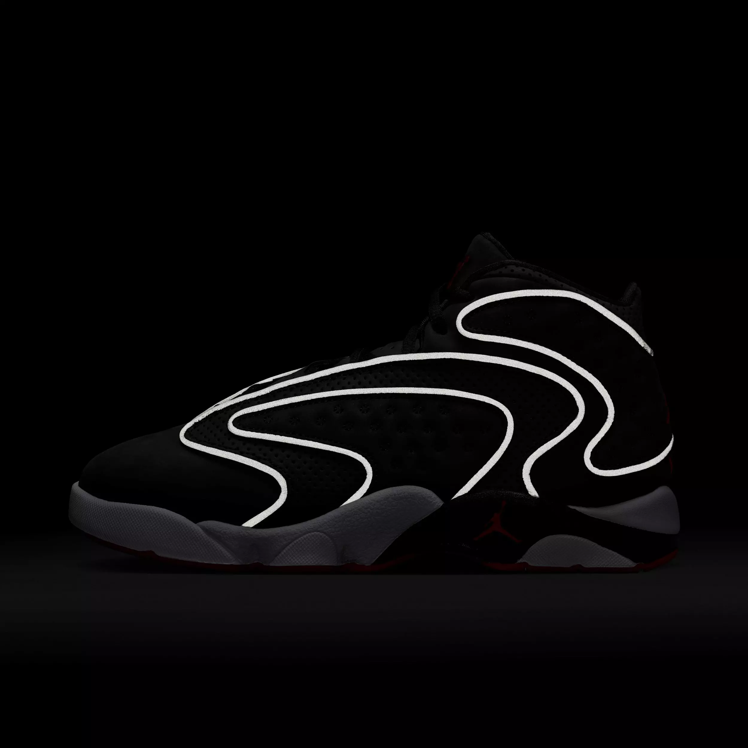 Jordan OG "Black/White/University Red" Women's Shoe - BLACK/WHITE/RED