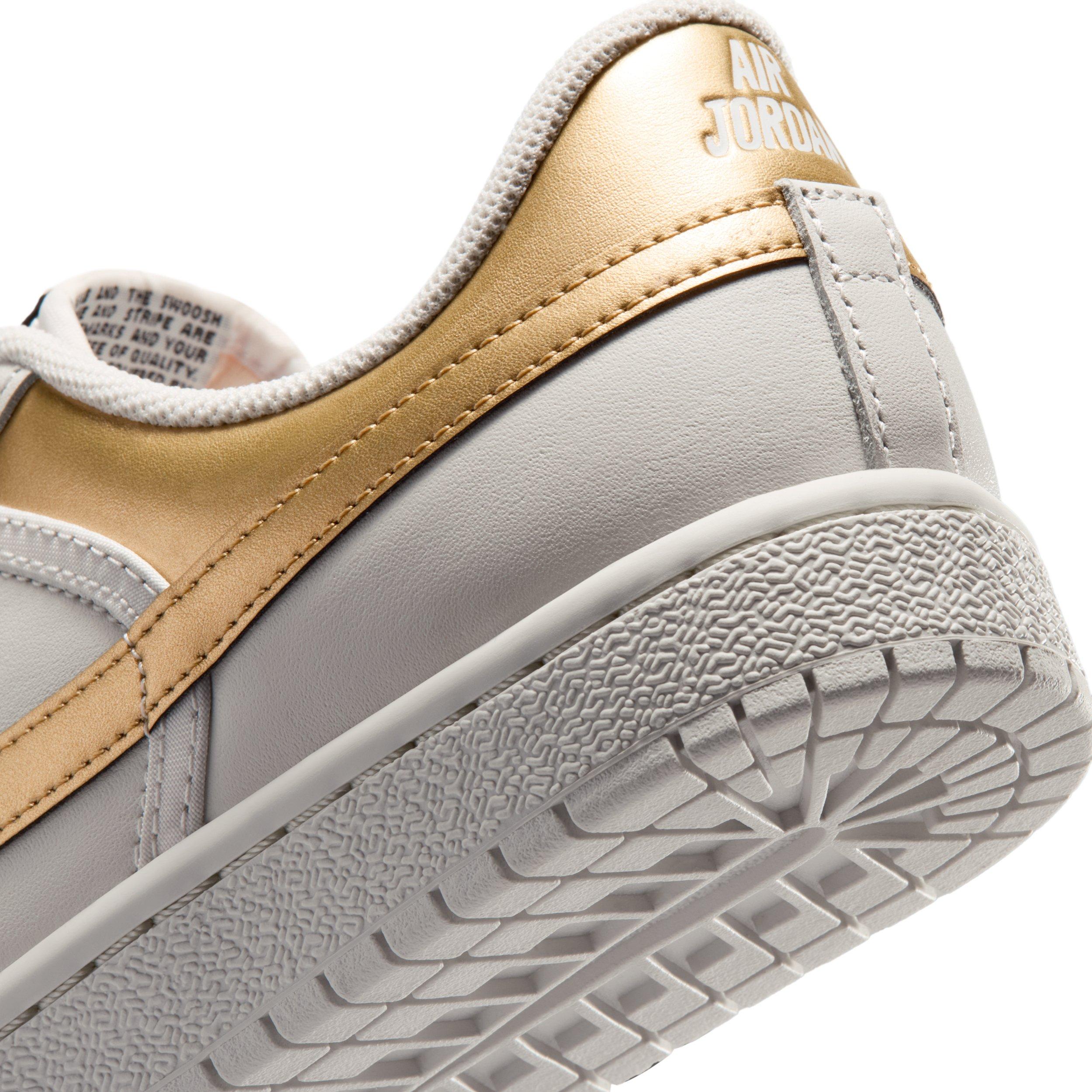 Jordan Skyline Low "Swan/Black/Metallic Gold" Women's Shoe - SWAN/BLACK/GOLD Thumbnail View 8