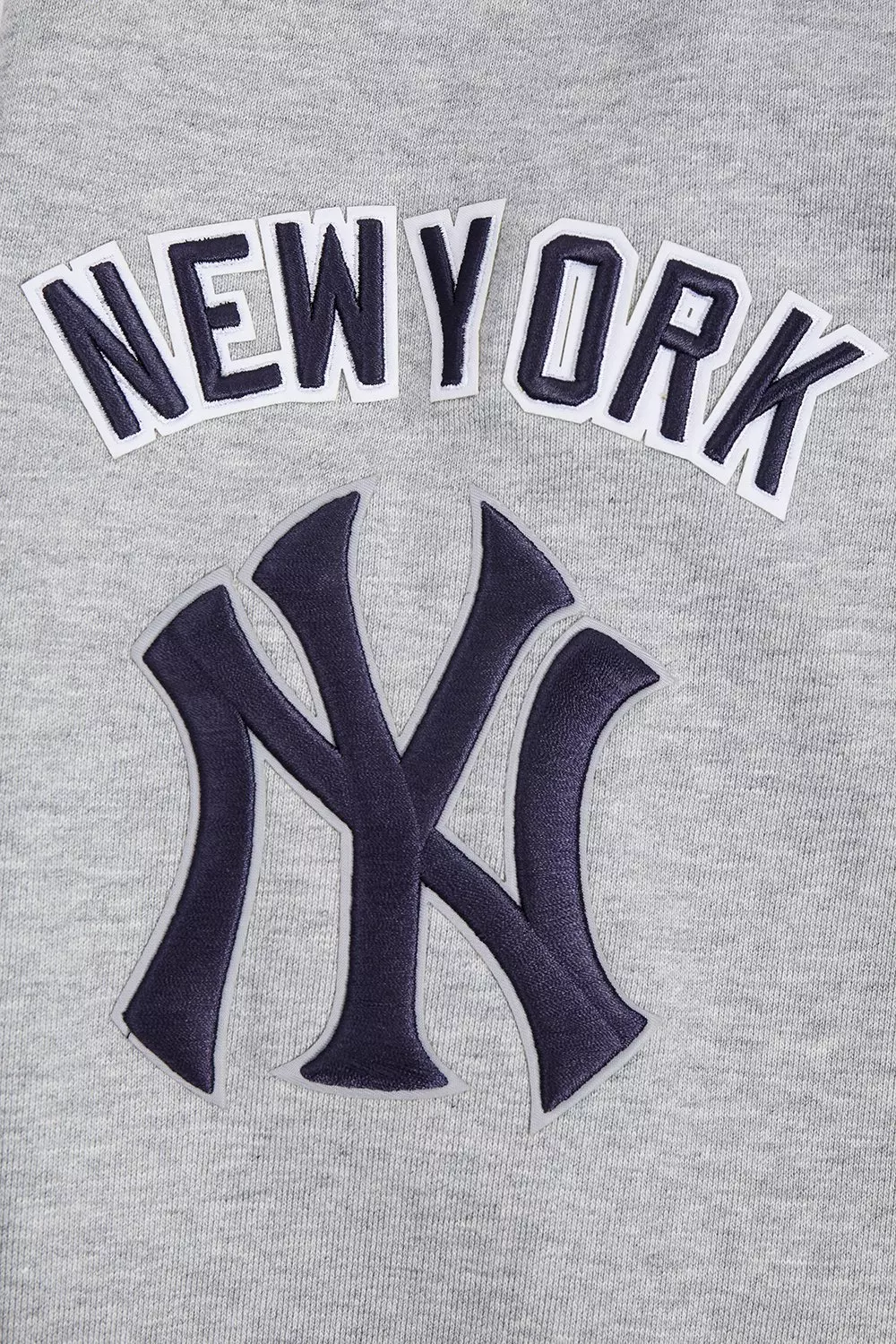 Pro Standard Men's MLB New York Yankees Old English PO Hoodie - Grey - GREY