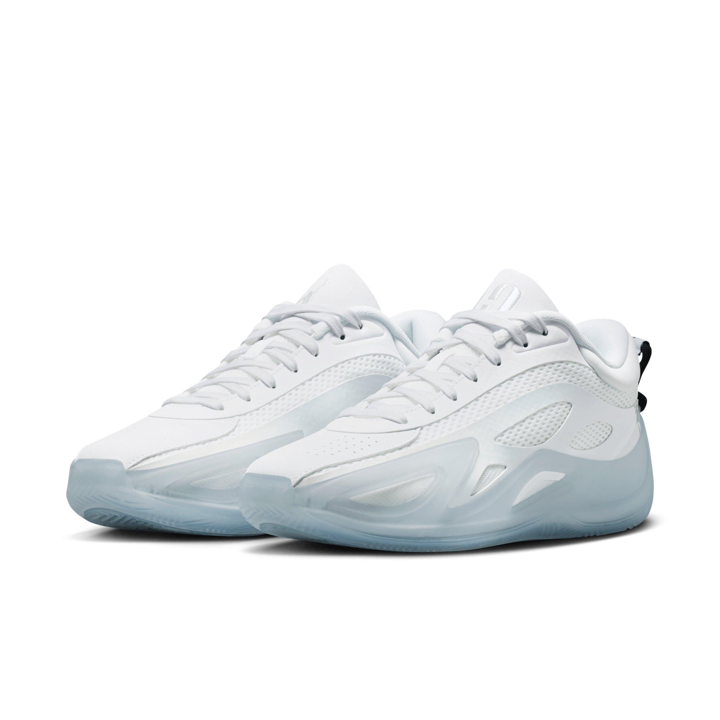 Jordan Heir Series 2 "White/Ice Blue" Women's Basketball Shoe - WHITE/BLUE Thumbnail View 3