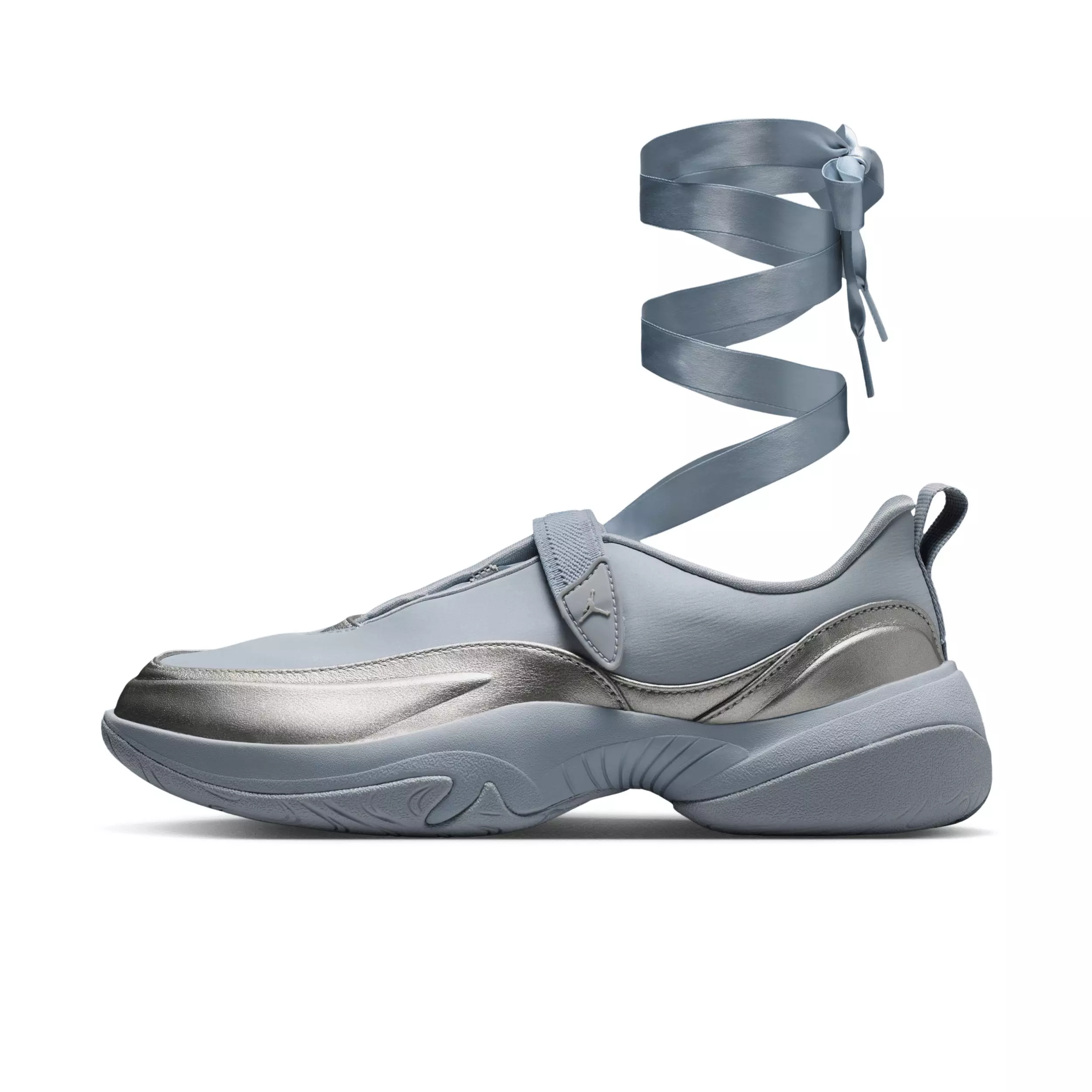 Jordan Pointe "Metallic Silver/Smoke Grey/Photon Dust" Women's Shoe - SILVER/GREY/DUST