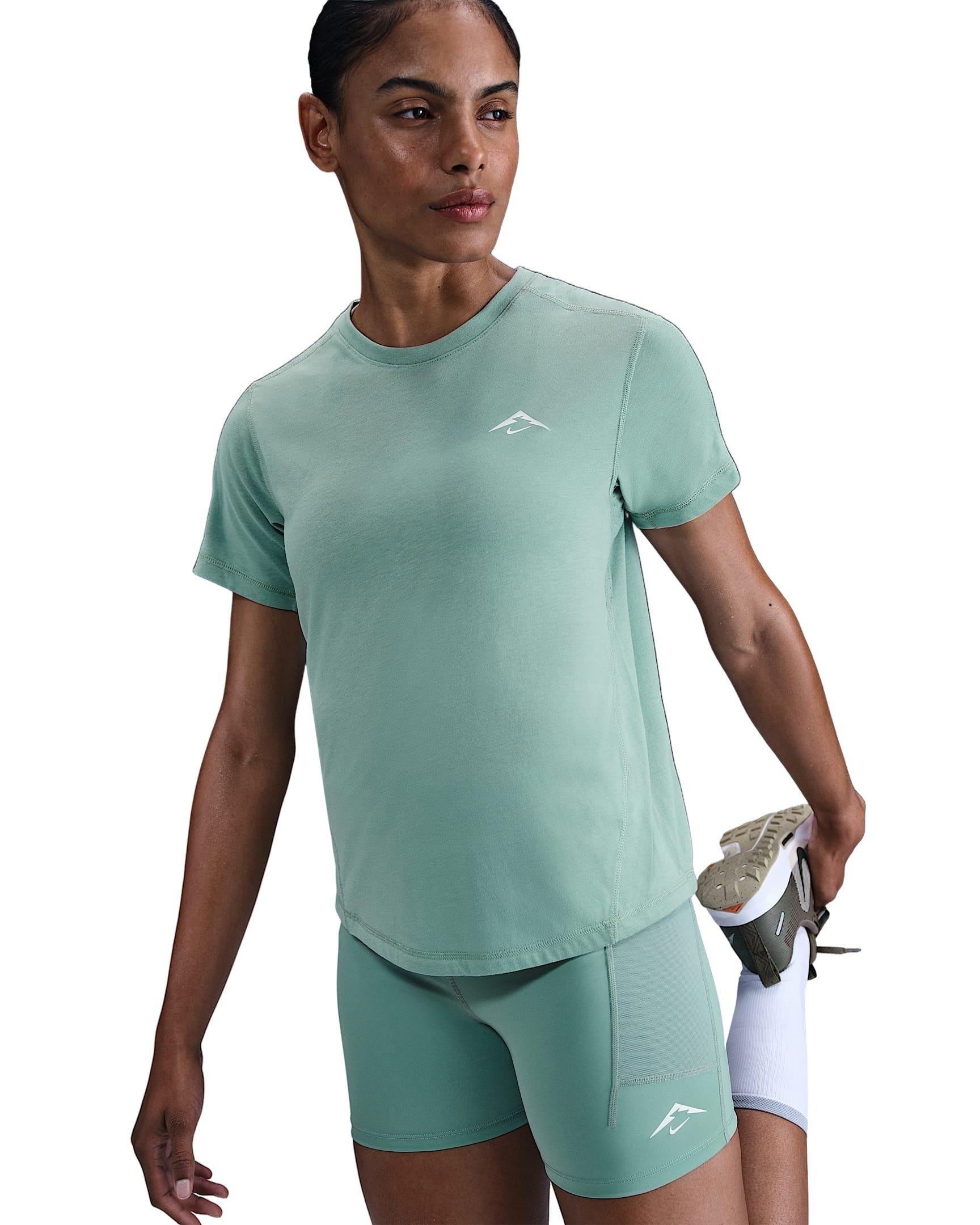 Nike Women's Trail Dri-FIT Short-Sleeve Running Top -Green - GREEN Thumbnail View 1
