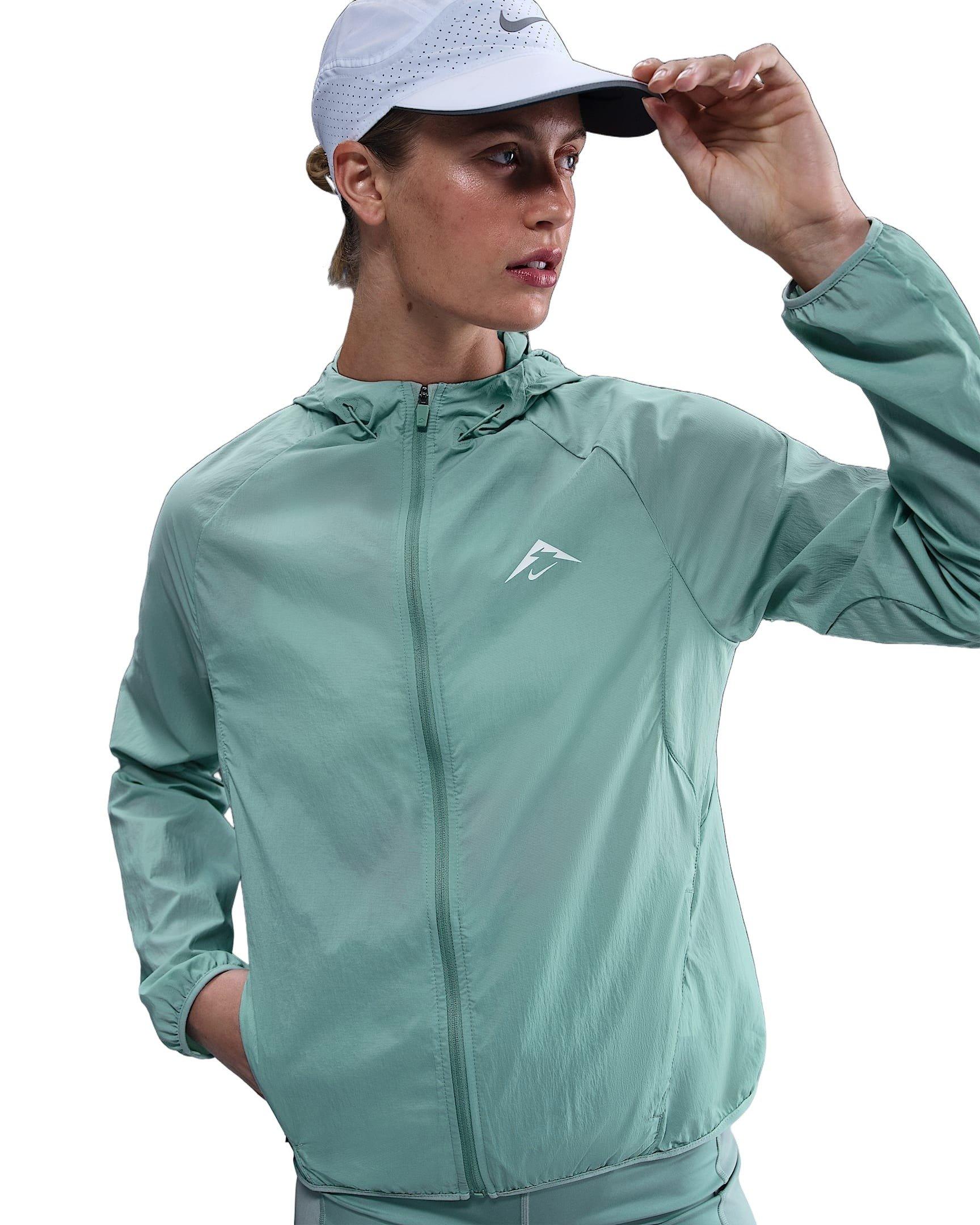 Nike Women's Trail Repel Running Jacket -Green - GREEN Thumbnail View 1