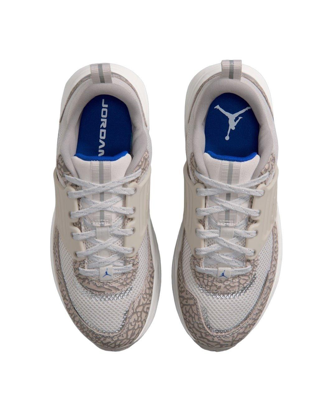 Jordan Trunner O/S "Gamma Grey/Enigma Stone/Sail/Old Royal" Women's Shoe - GREY/STONE/SAIL/ROYAL