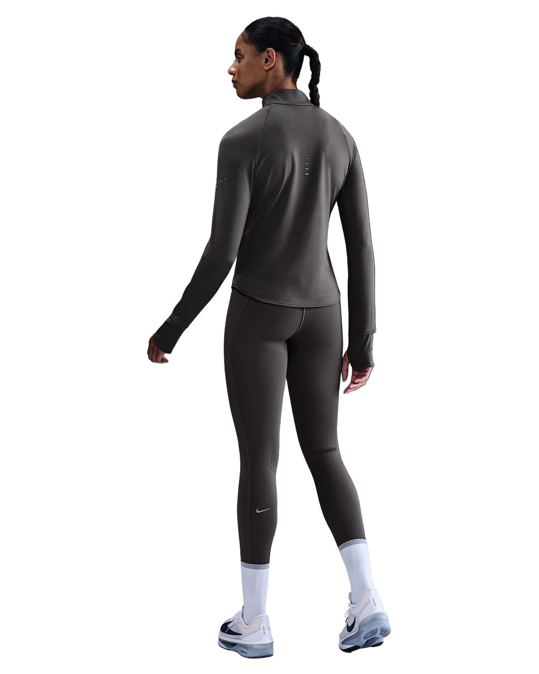 Nike Women's Swift High-Waisted 7/8 Running Leggings with Pockets -Grey - GREY Thumbnail View 5
