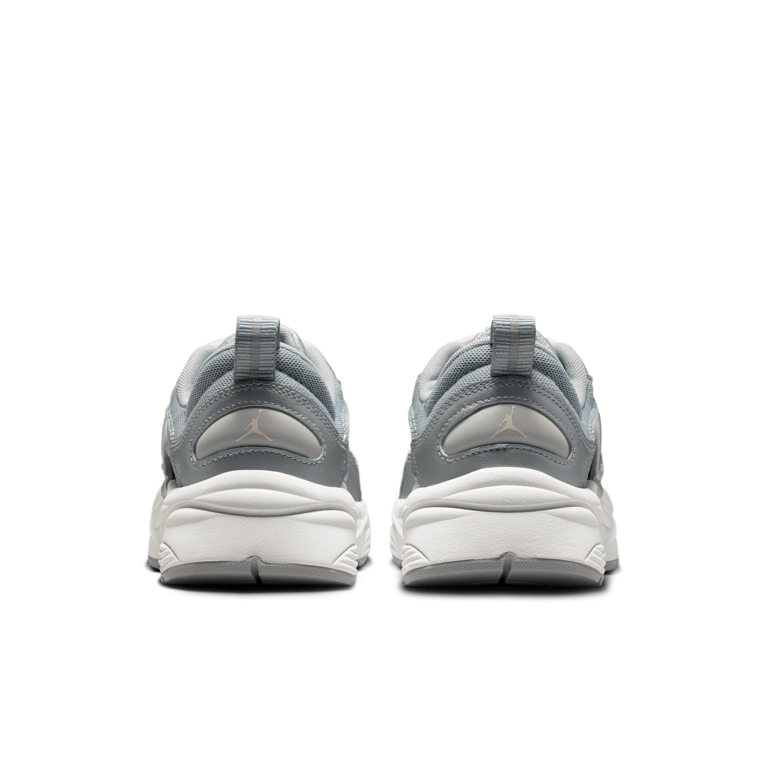 Jordan Trunner O/S "Swan/Wolf Grey/Reflect Silver/Summit White" Women's Shoe - SWAN/GREY/SILVER/WHITE Thumbnail View 5