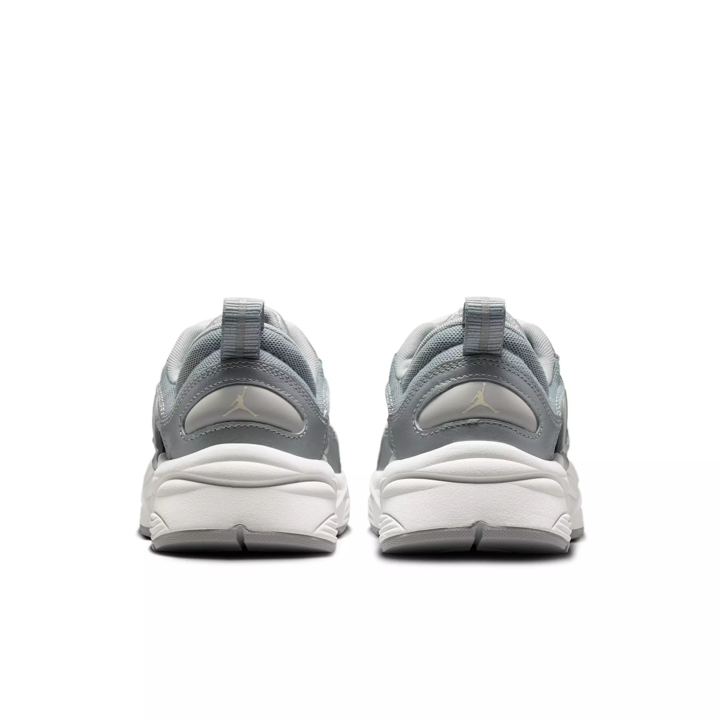 Jordan Trunner O/S "Swan/Wolf Grey/Reflect Silver/Summit White" Women's Shoe - SWAN/GREY/SILVER/WHITE