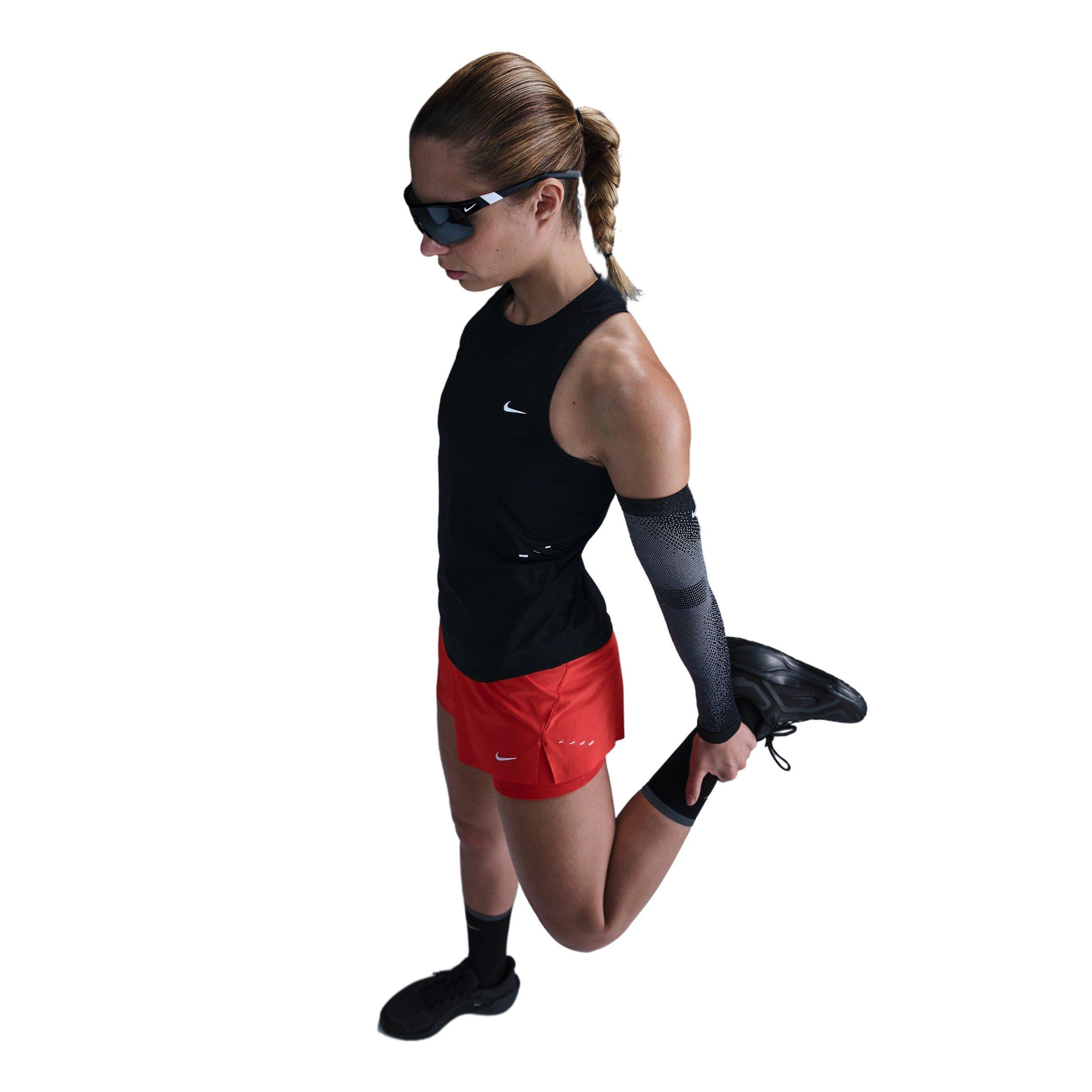 Nike Women's Swift Dri-FIT Running Tank Top -Black - BLACK Thumbnail View 3