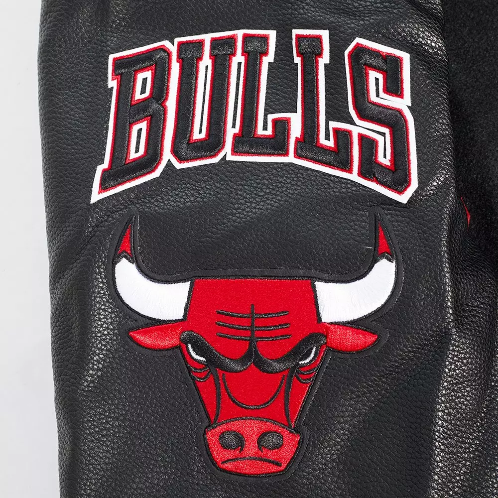 Pro Standard Men's NBA Chicago Bulls Old English Rib Wool Varsity Jacket - Black/Red - BLACK/RED