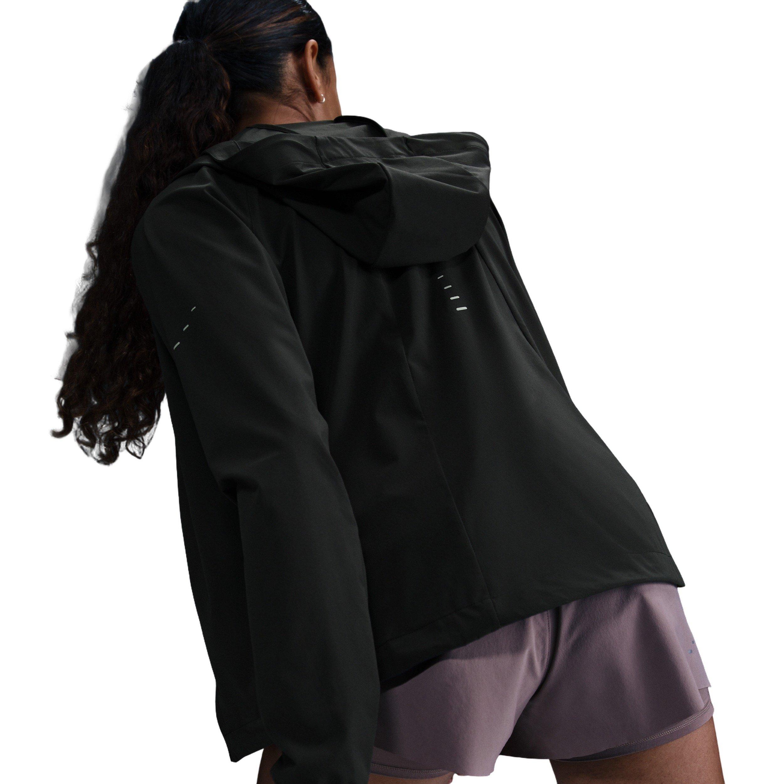 Nike Women's Swift Repel Packable Running Jacket - Black - BLACK Thumbnail View 2