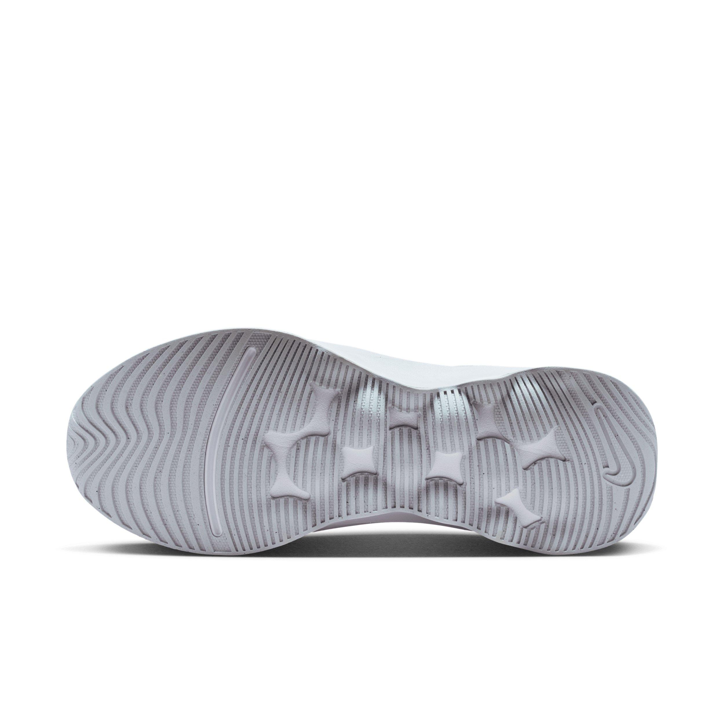 Nike Motiva 2 "White/Pure Platinum/Metallic Silver" Women's Walking Shoe - WHITE/PLATINUM/SILVER Thumbnail View 6