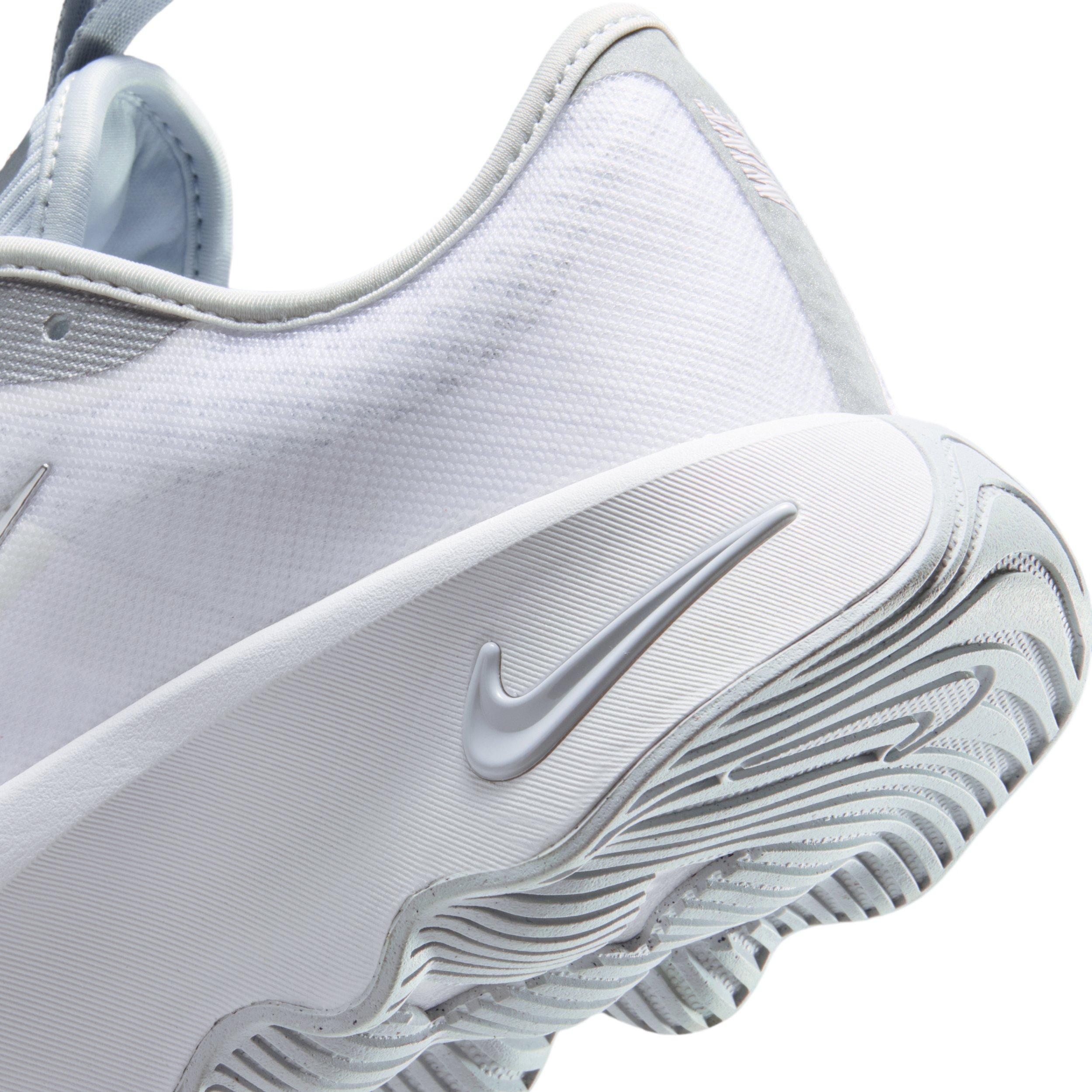 Nike Motiva 2 "White/Pure Platinum/Metallic Silver" Women's Walking Shoe - WHITE/PLATINUM/SILVER Thumbnail View 8
