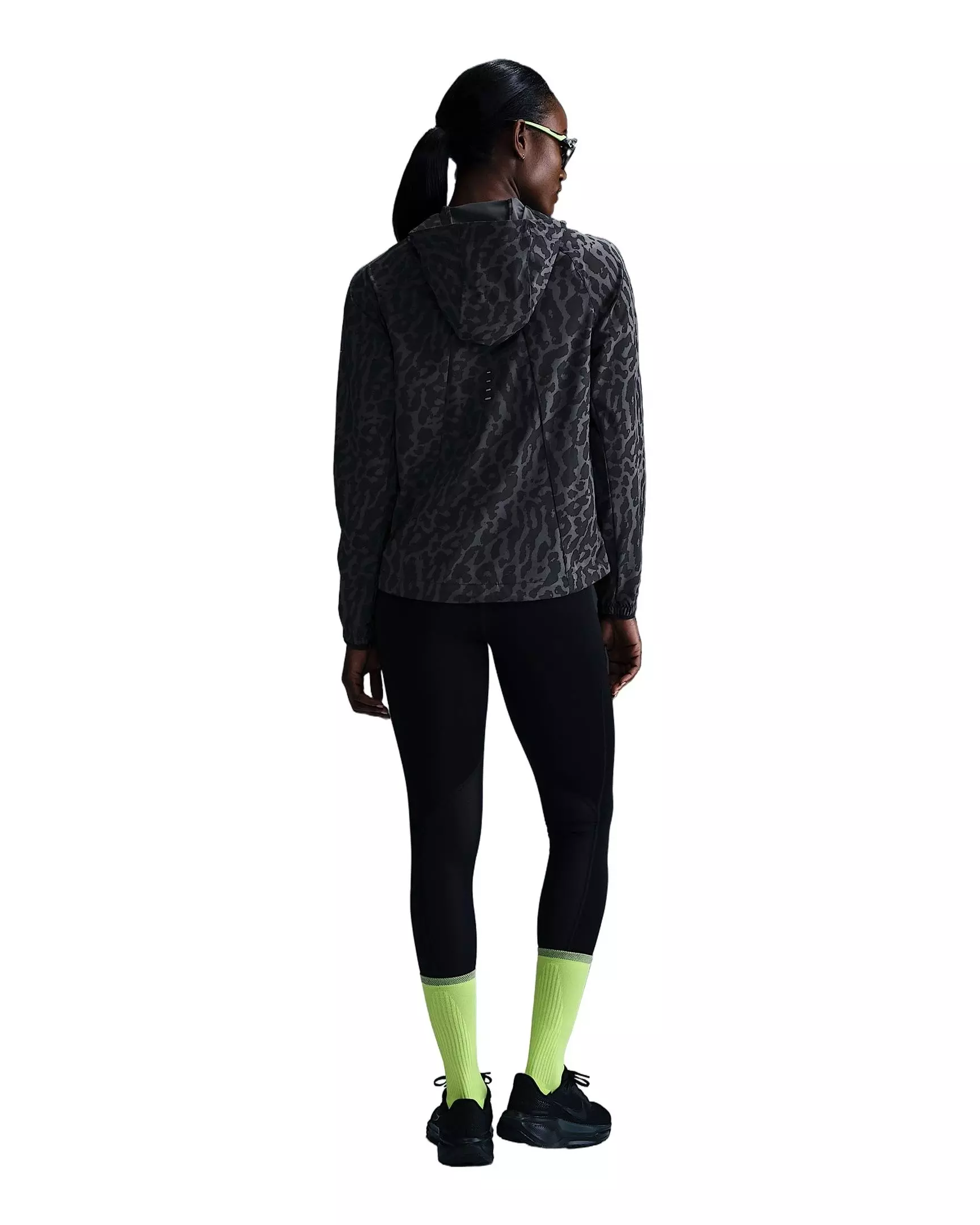 Nike Women's Swift Dri-FIT Packable Running Jacket -Black - BLACK