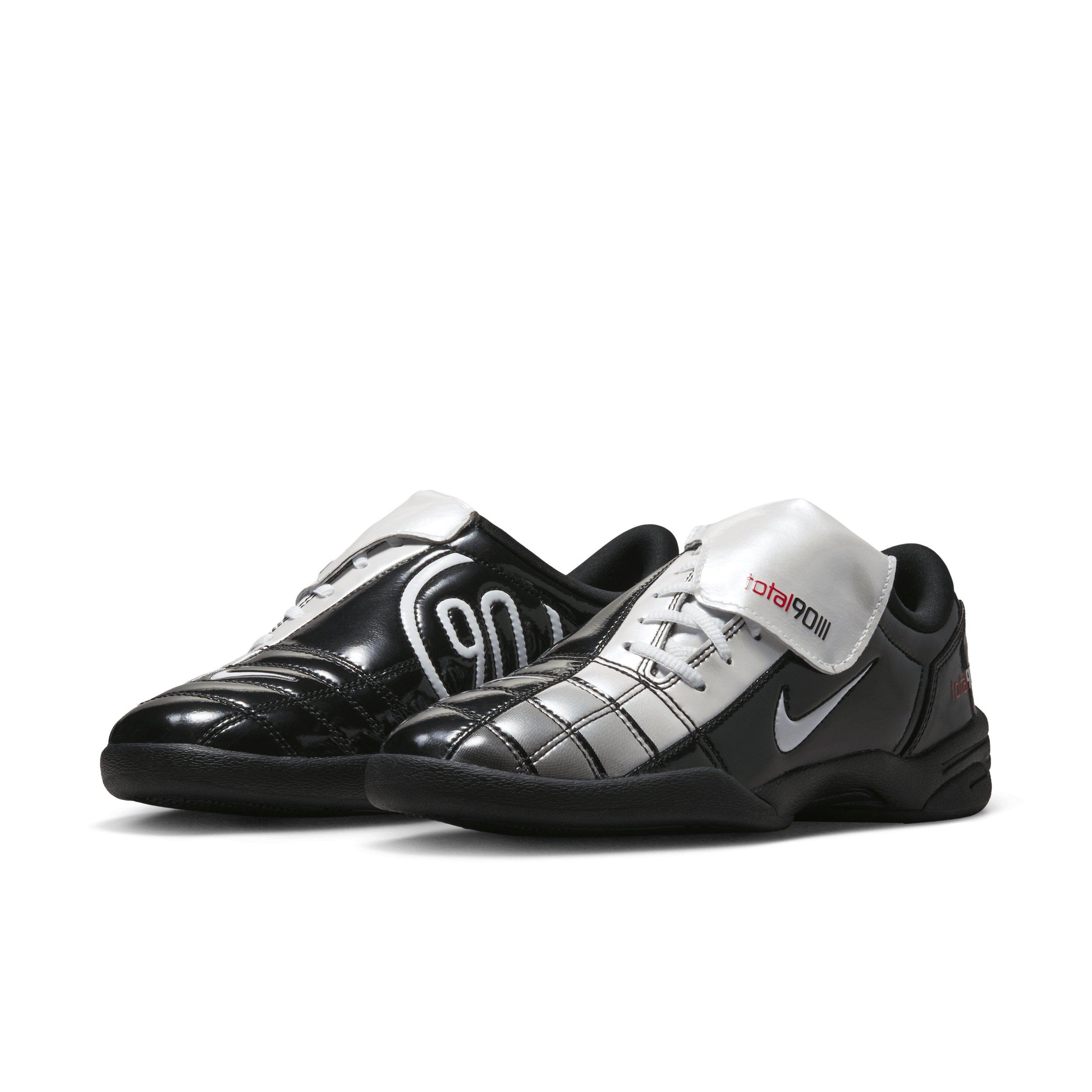 Nike Total 90 SE 