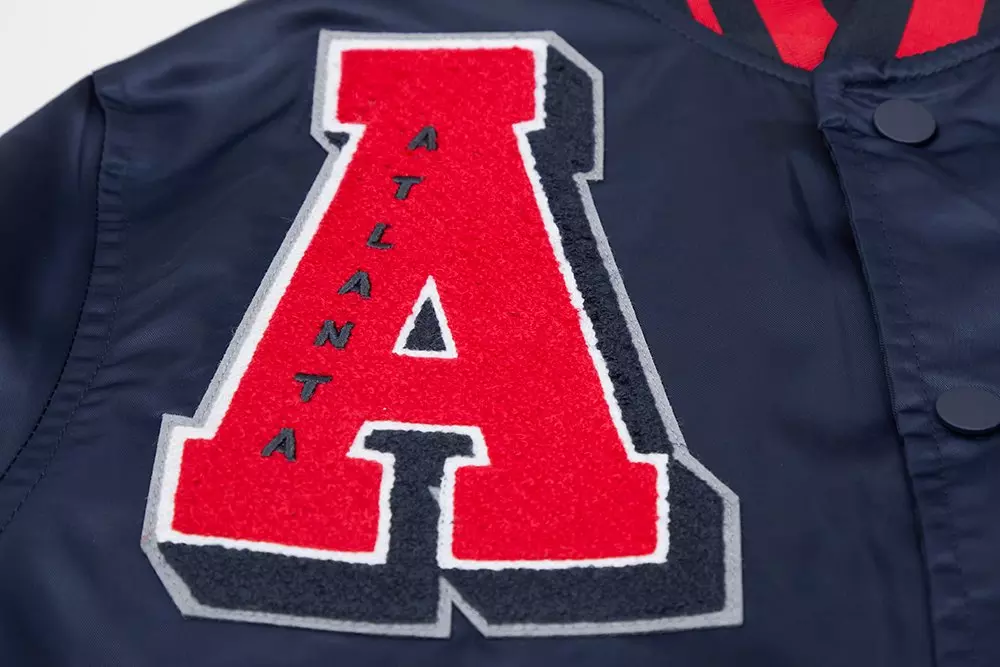 Pro Standard Men's MLB Atlanta Braves Mashup Rib Satin Jacket - Navy/Red - NAVY/RED