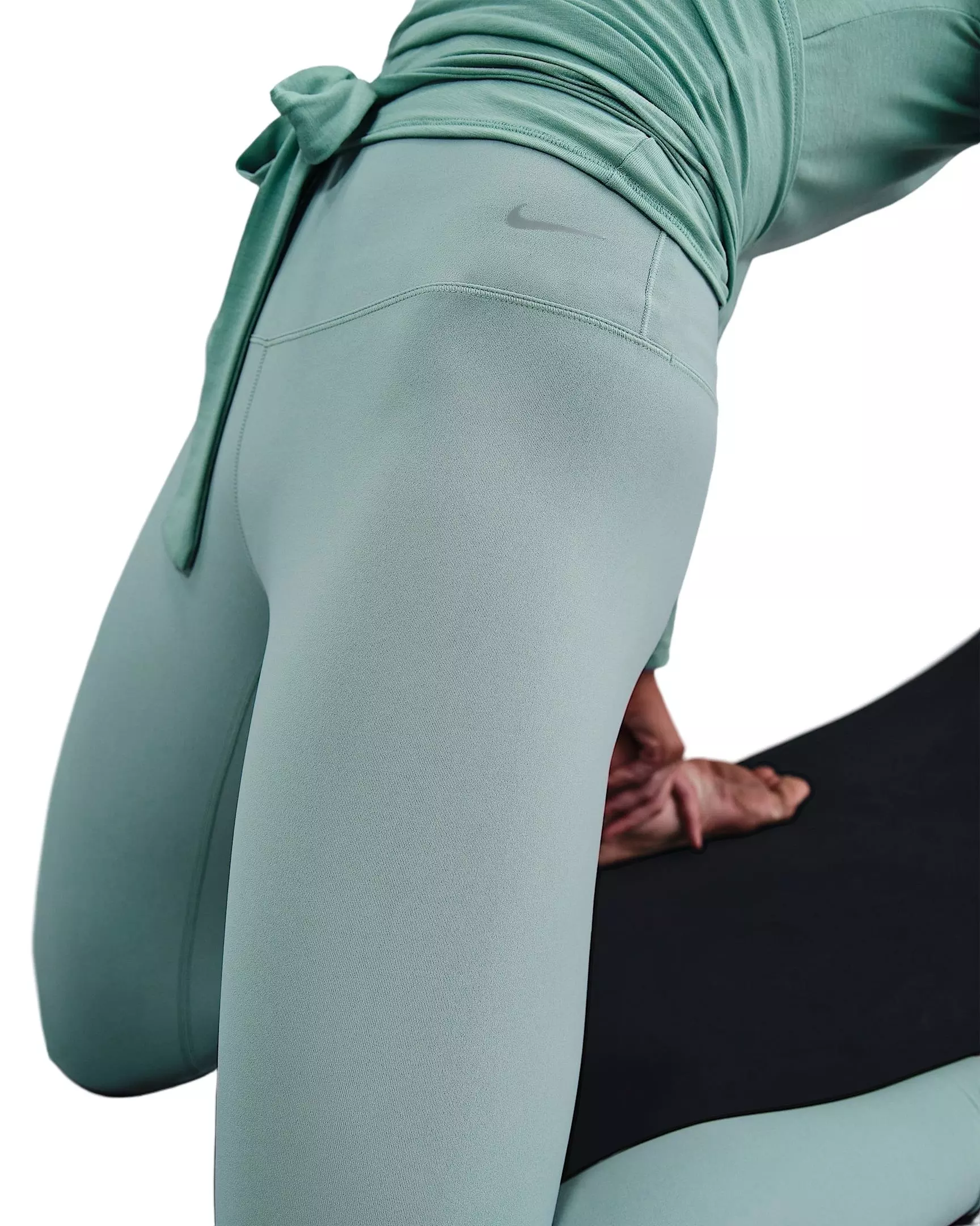 Nike Women's Zenvy Gentle-Support High-Waisted Full length Leggings -Green - GREEN