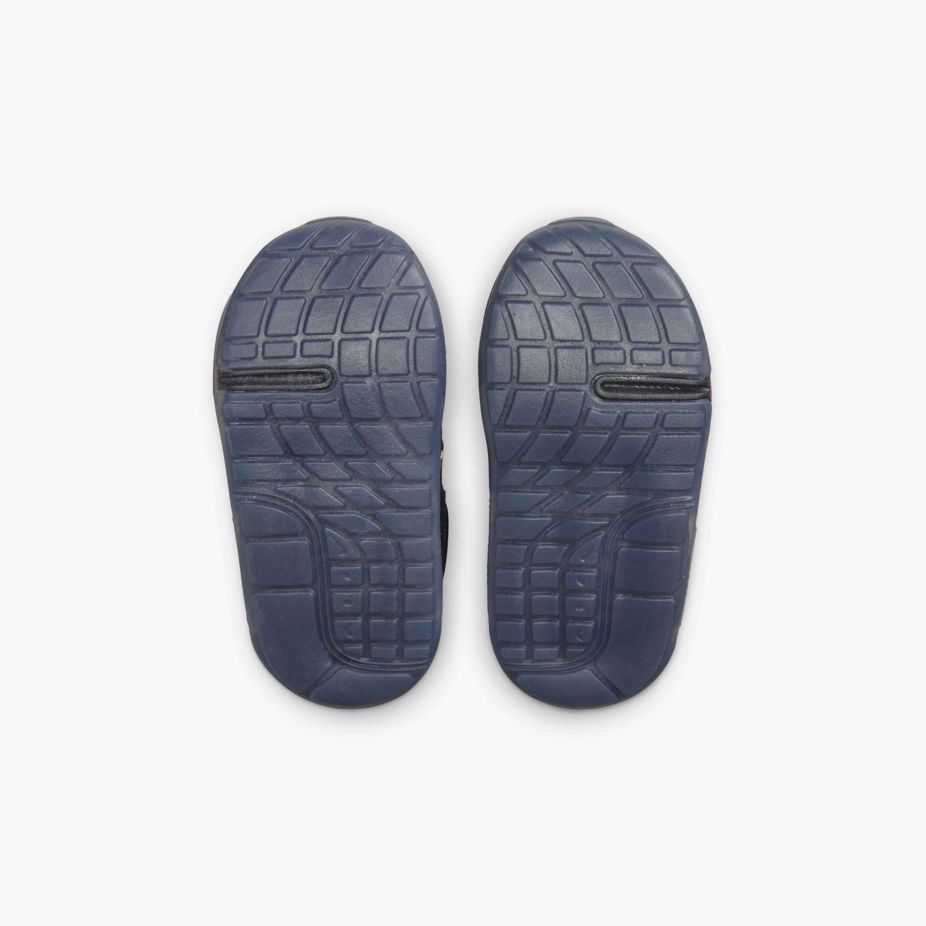 Nike Air Max Motif "Black" Toddler Kids' Shoe - BLACK Thumbnail View 3