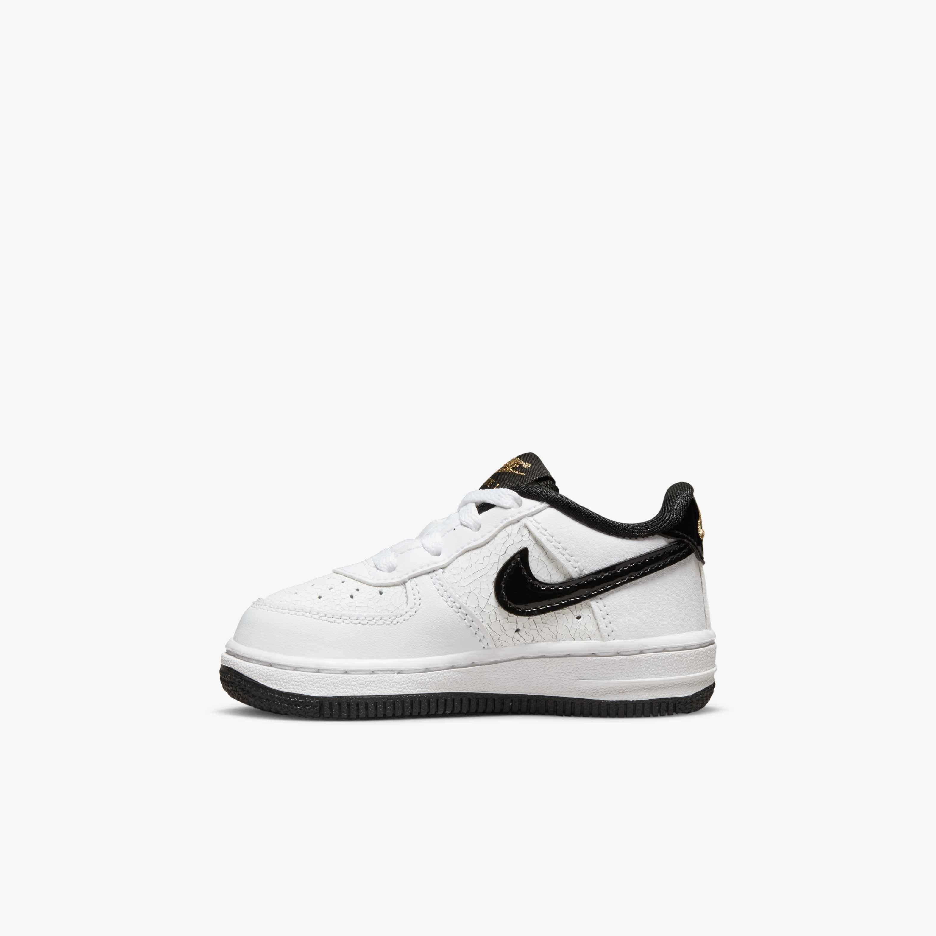 Nike Force 1 LV8 