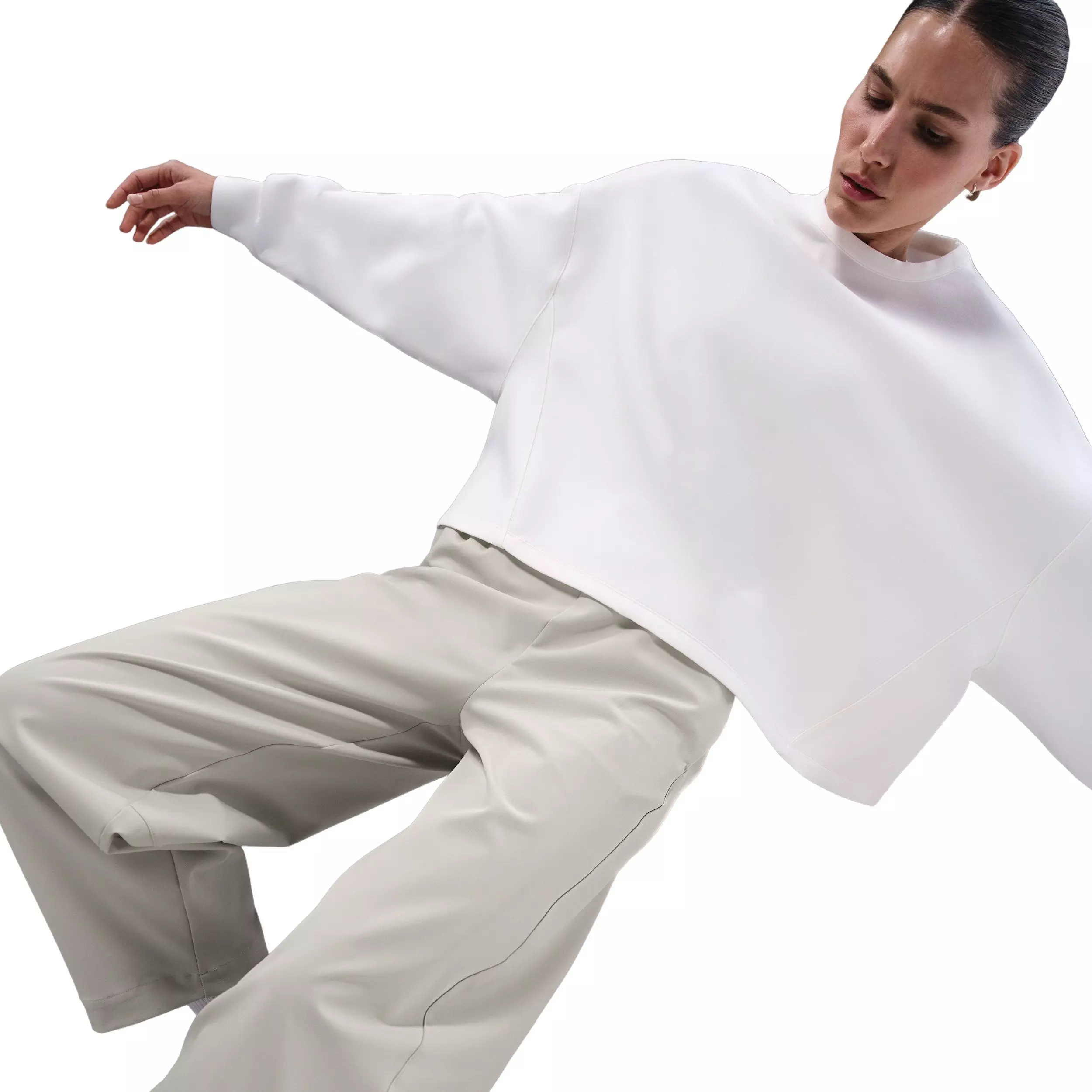 Nike Women's 24.7 PerfectStretch Dri-FIT High-Waisted Loose Barrel-Leg Pants - Brown - BROWN