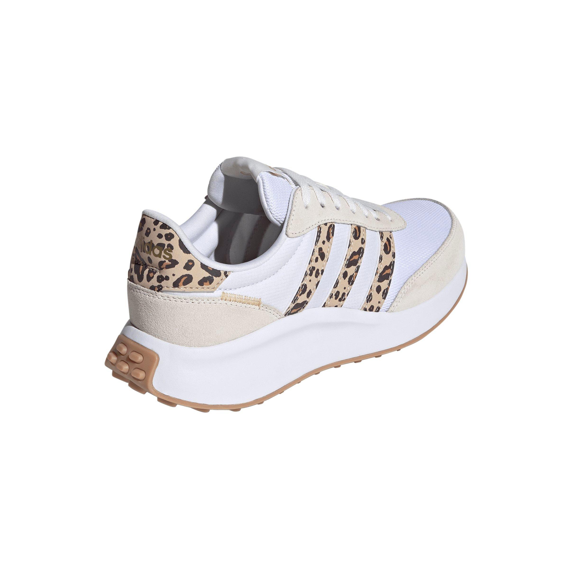 adidas Run 70s "Ftwr White/Magic Beige/Off White" Women's Running Shoe - WHITE/BEIGE/OFF WHITE Thumbnail View 4