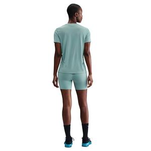 Nike Women's Universa Med-Support High-waisted 5" Biker Shorts w/Pockets -Green