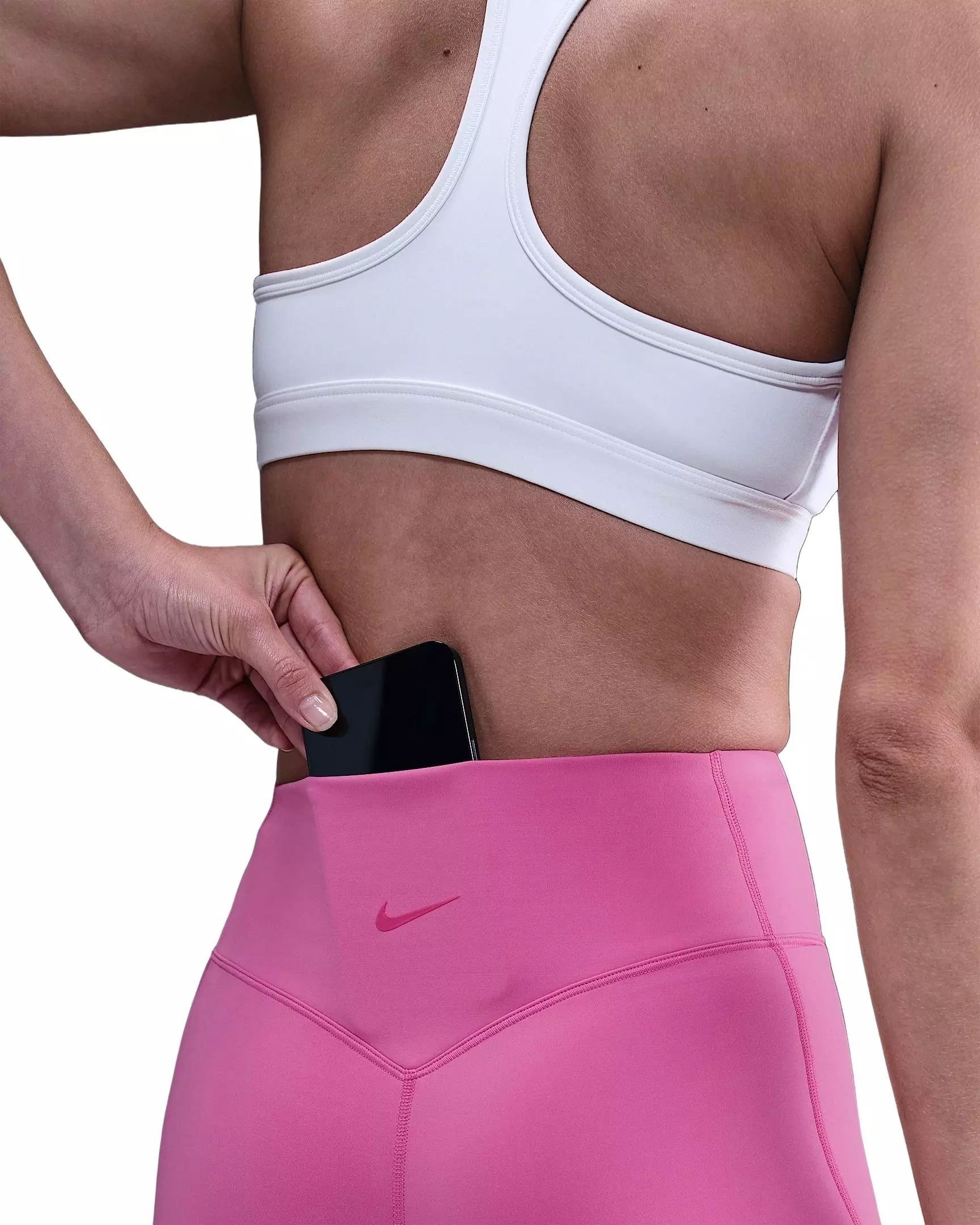 Nike Women's Universa Med-Support High-waisted 5" Biker Shorts w/Pockets -Pink - PINK