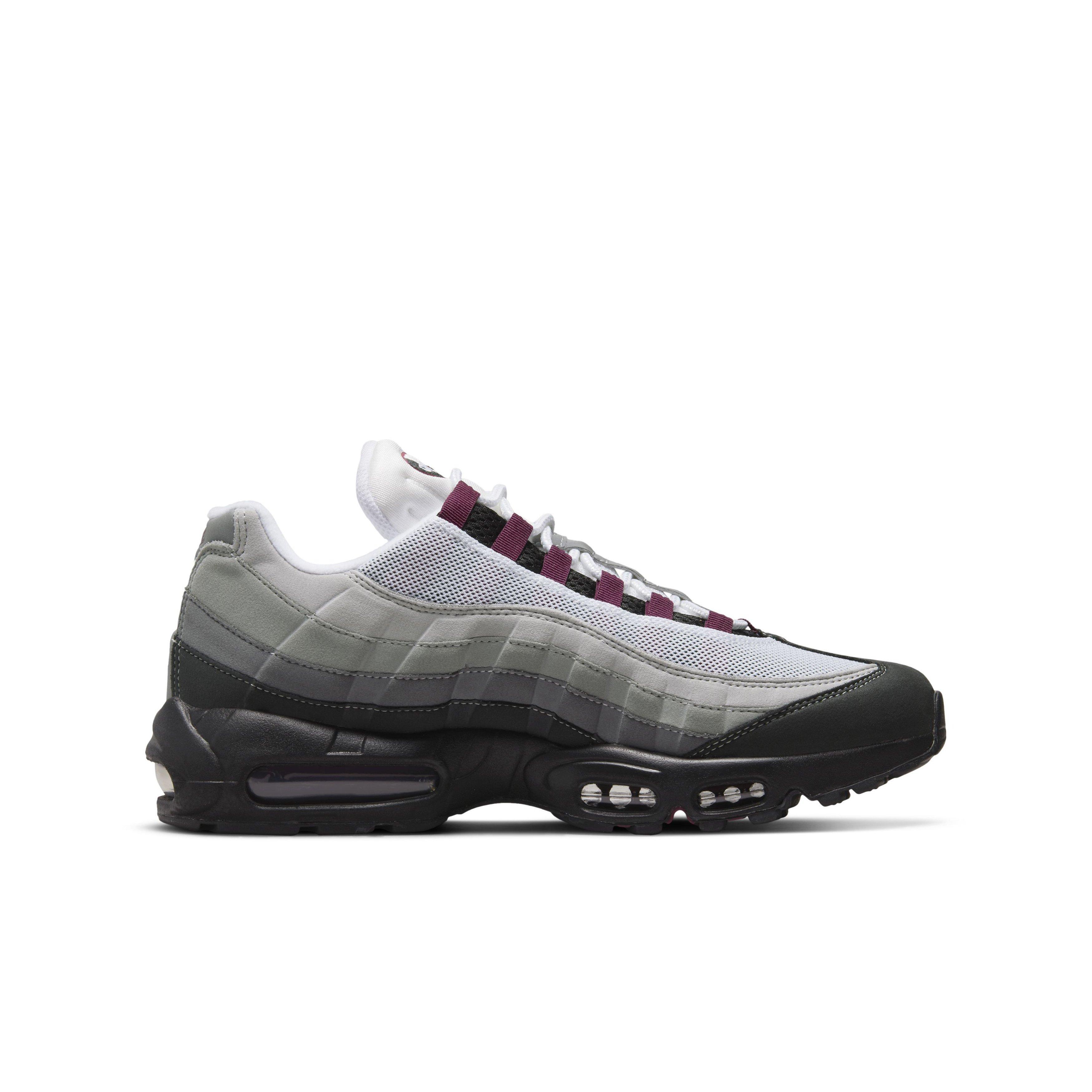 Hibbett sports clearance air max 95