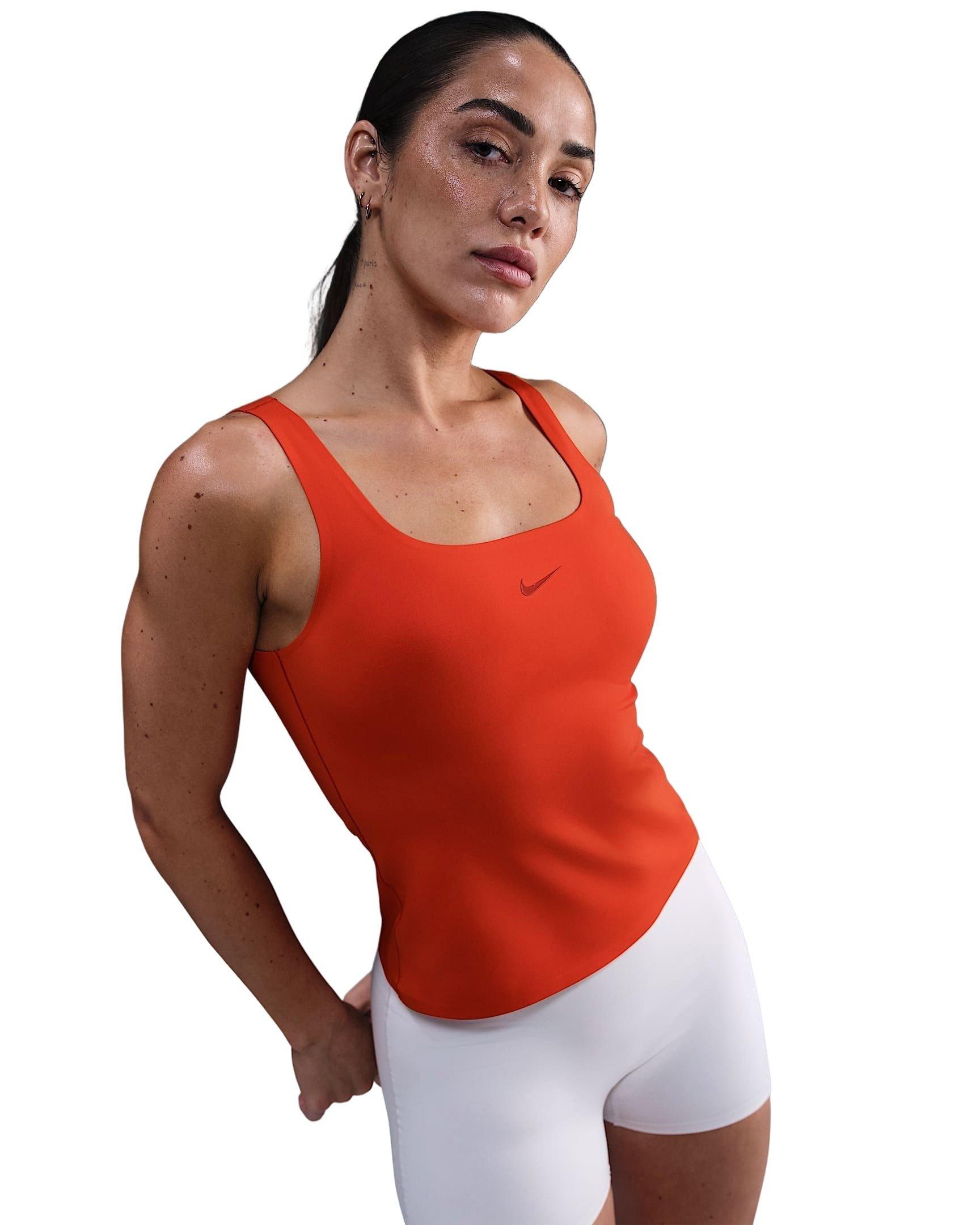 Nike Women's Form Tank Top -Red - RED Thumbnail View 1
