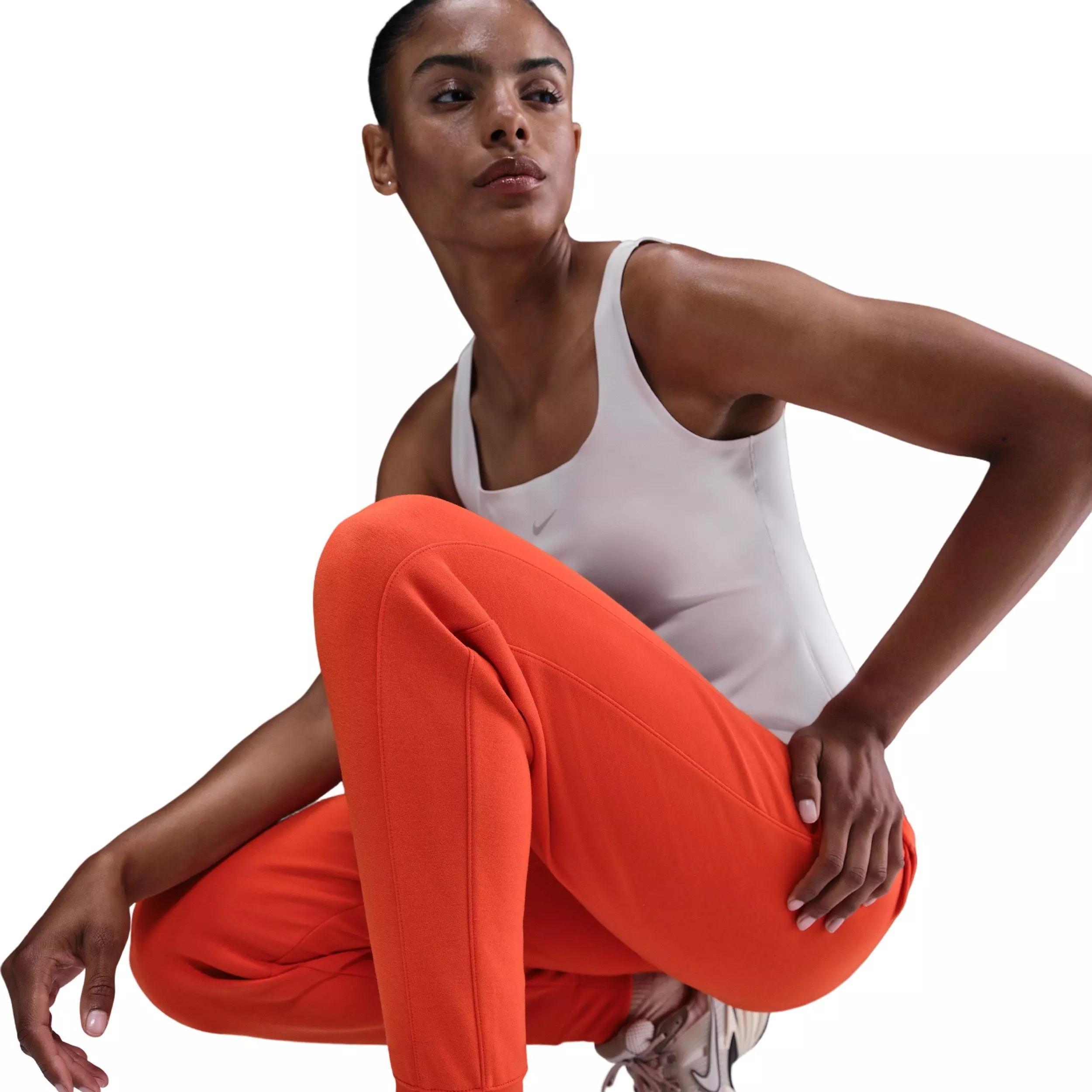 Nike Women's 24.7 ImpossiblySoft Dri-FIT Mid-Rise Joggers -Red - RED