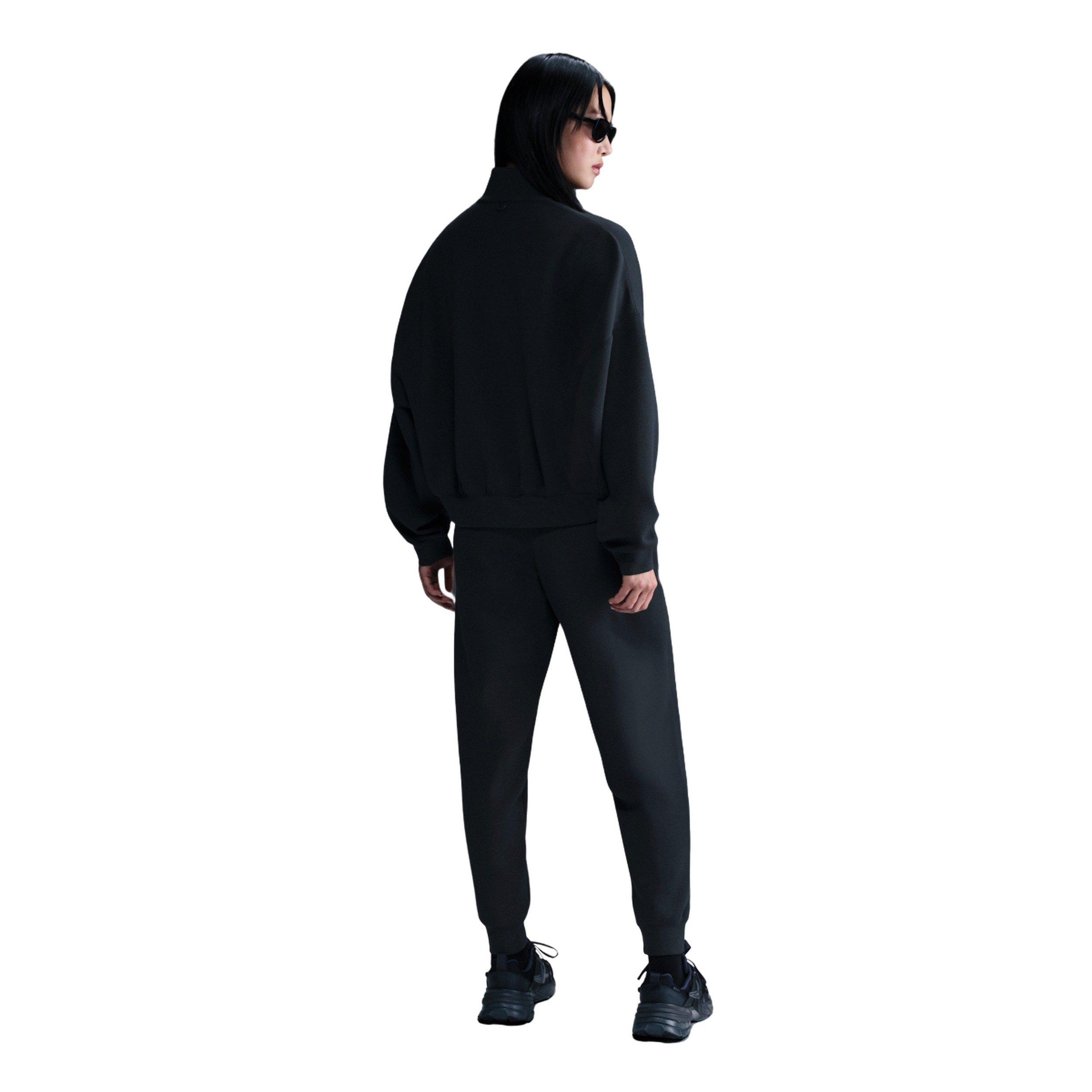 Nike Women's 24.7 ImpossiblySoft Dri-FIT Oversized 1/2-Zip Top - Black - BLACK Thumbnail View 5