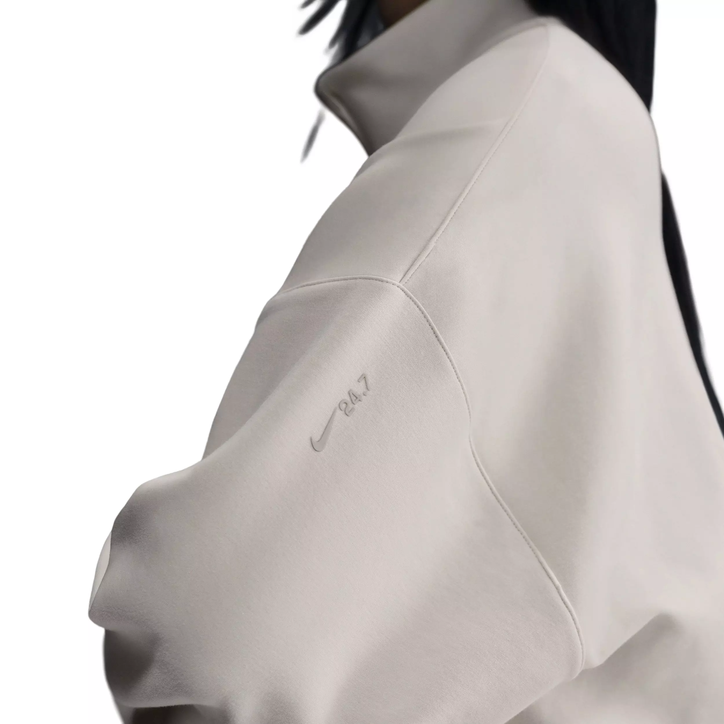 Nike Women's 24.7 ImpossiblySoft Dri-FIT Oversized 1/2-Zip Top -Brown - BROWN