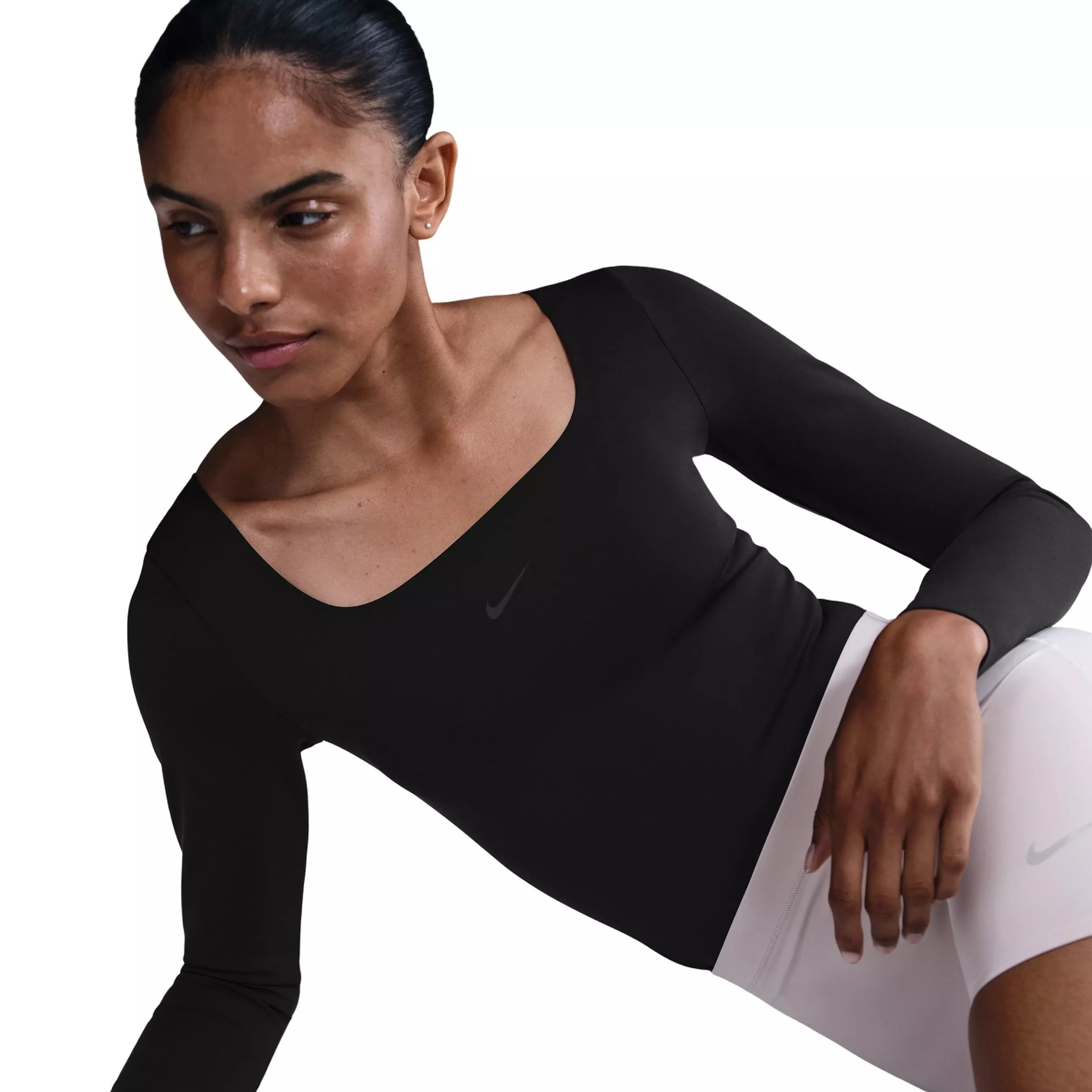 Nike Women's Form Long-Sleeve Bodysuit -Black - BLACK