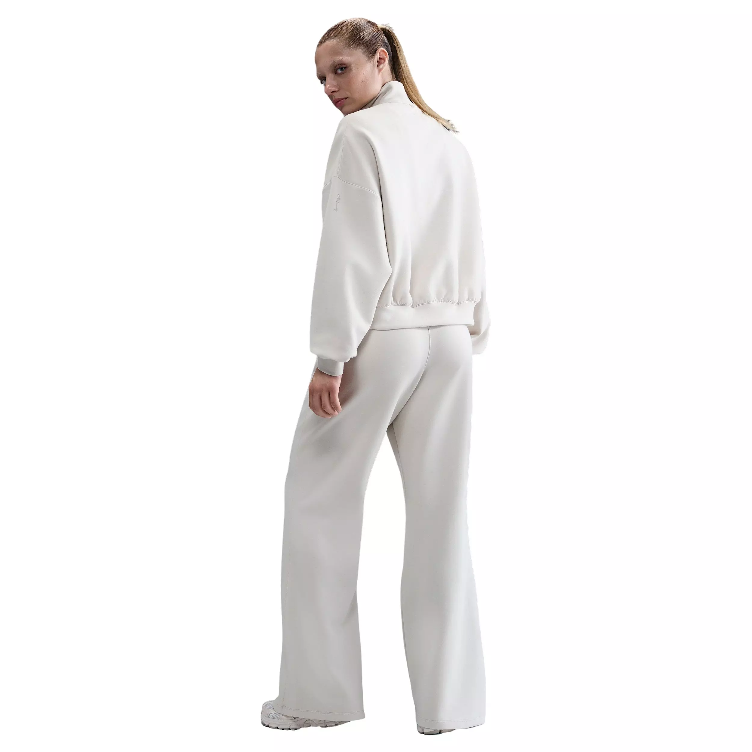 Nike Women's 24.7 ImpossiblySoft Dri-FIT High-waisted Loose Flared Pants -Brown - BROWN