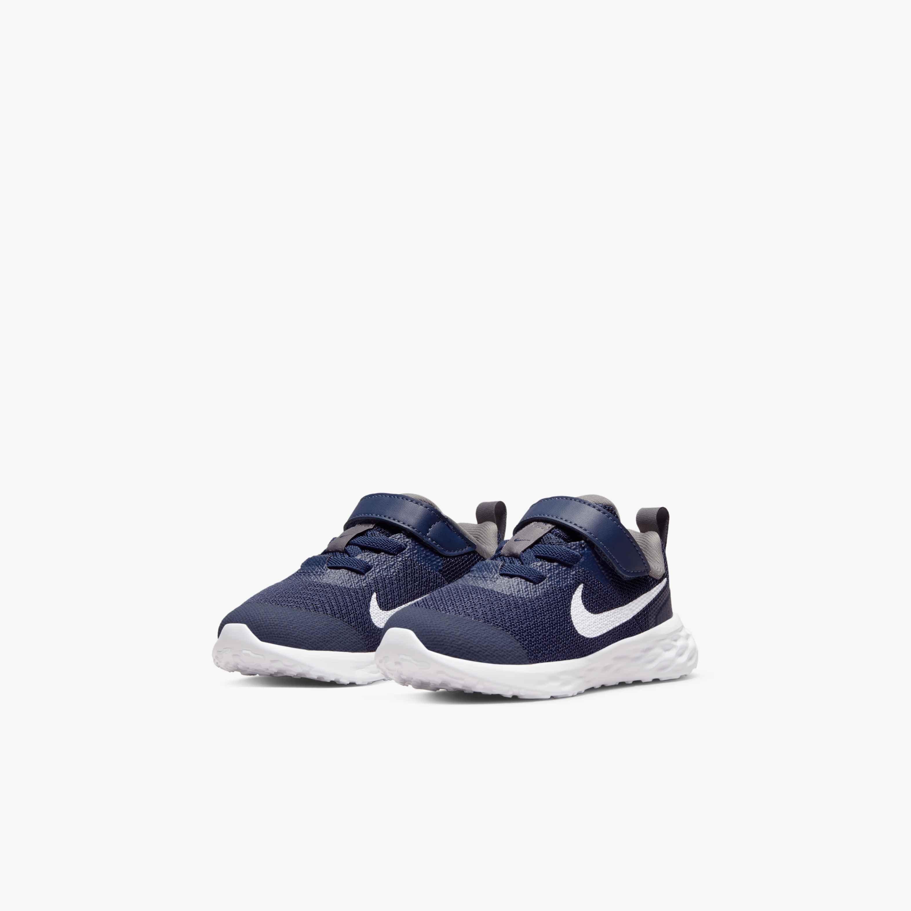 Toddler boy 2024 nike revolution