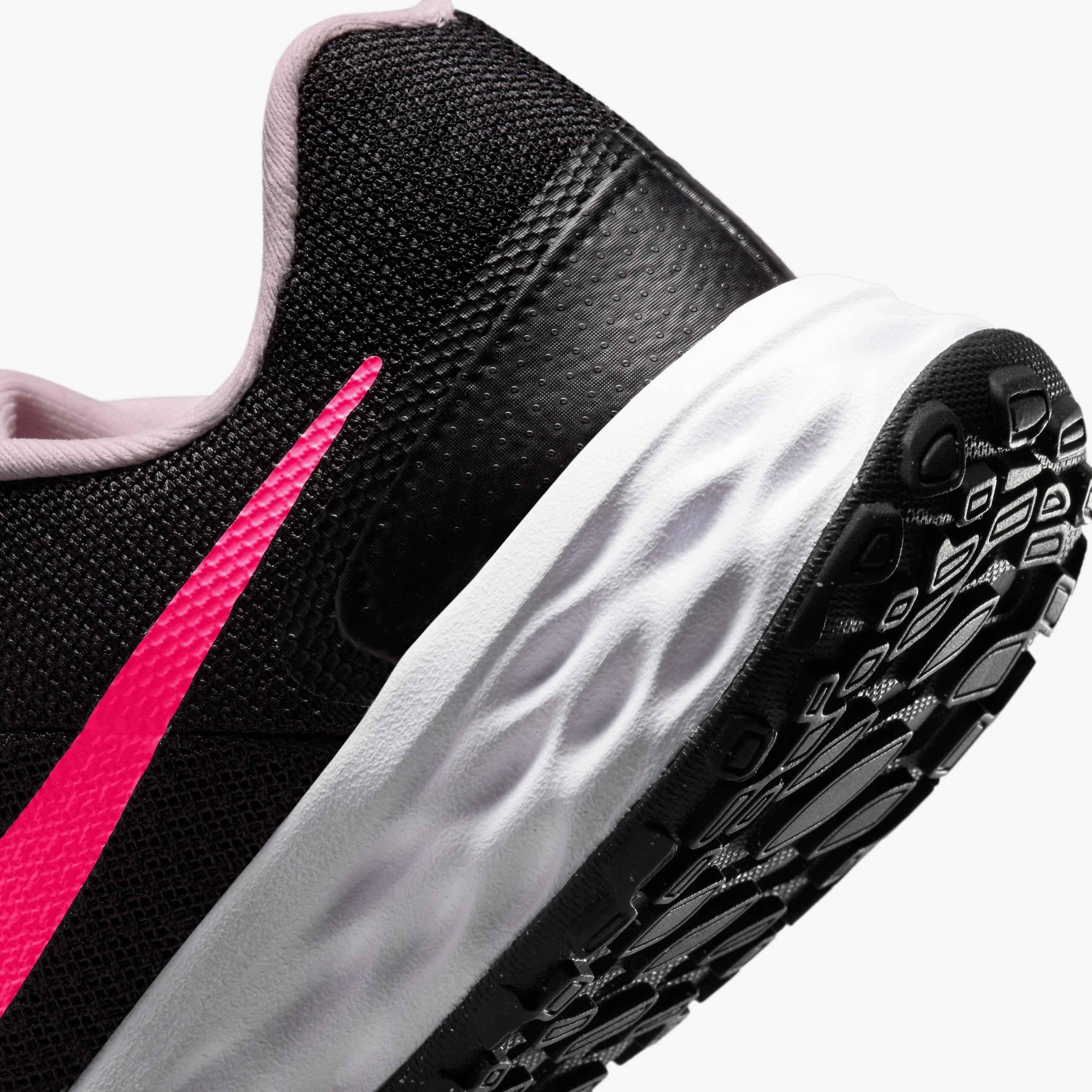 Nike Revolution 6 Grade School Girls' "Black/Hyper Pink/Pink Foam" Road Running Shoe