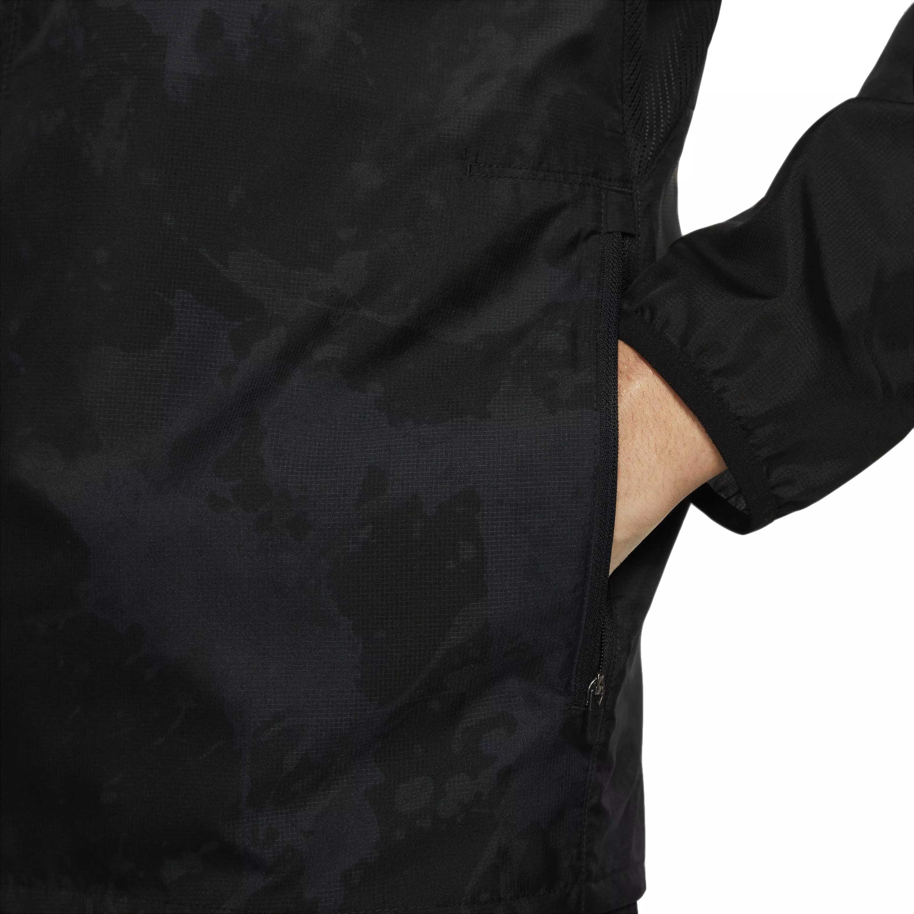 Nike Men's Repel Run Division Running Jacket-Black - BLACK