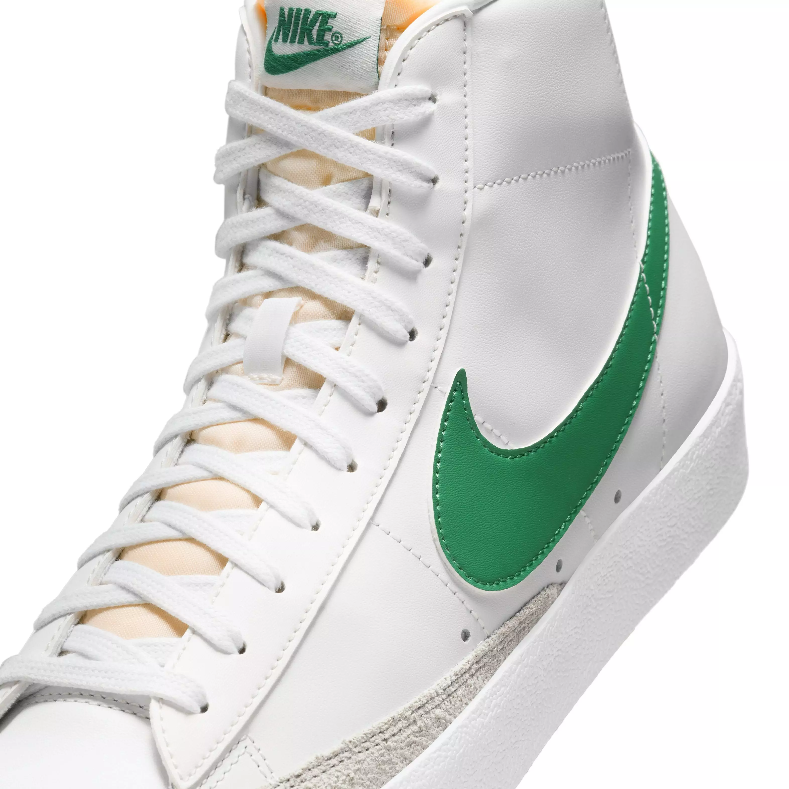 Nike Blazer Mid '77 Vintage "Summit White/Photon Dust/White/Malachite" Men's Shoe - WHITE/DUST/WHITE/MALACHITE
